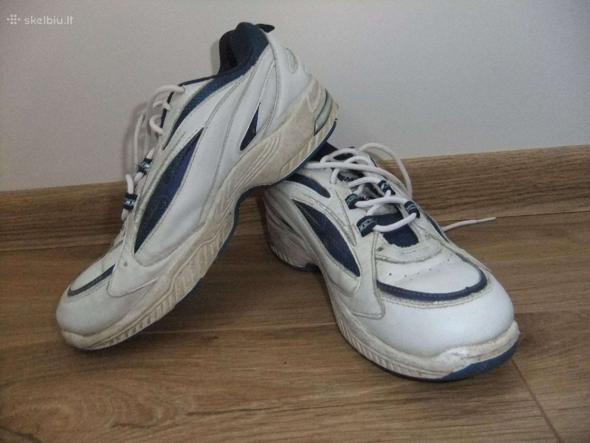 Sportiniai bateliai