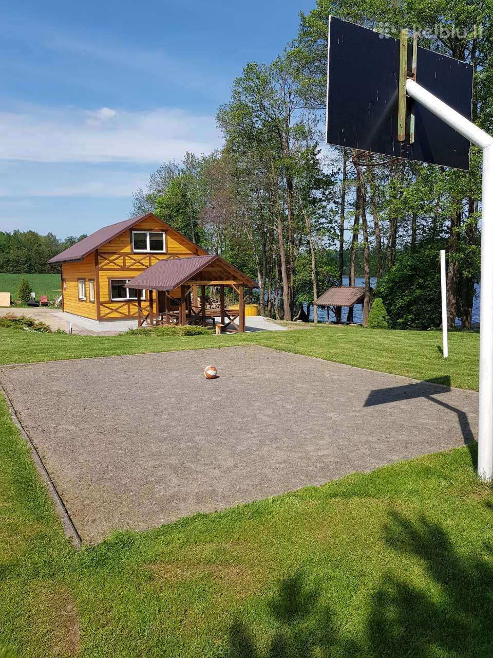 Tado Pirtelė .sodybos ir pirties su kubilu nuoma