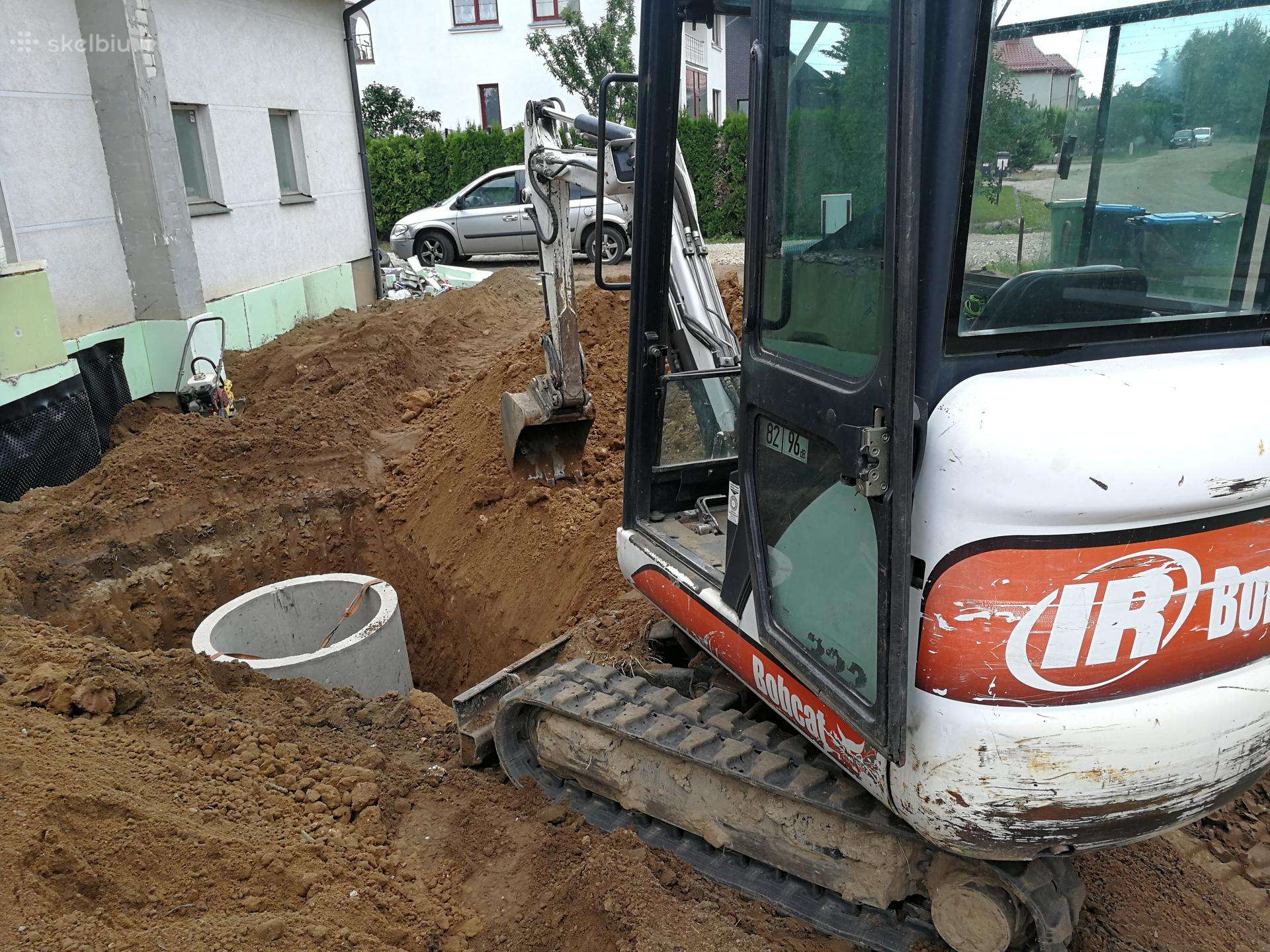 Case 580 st, statybos transporto nuoma