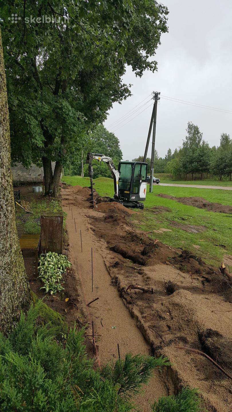 Bobcat E20, statybos transporto nuoma