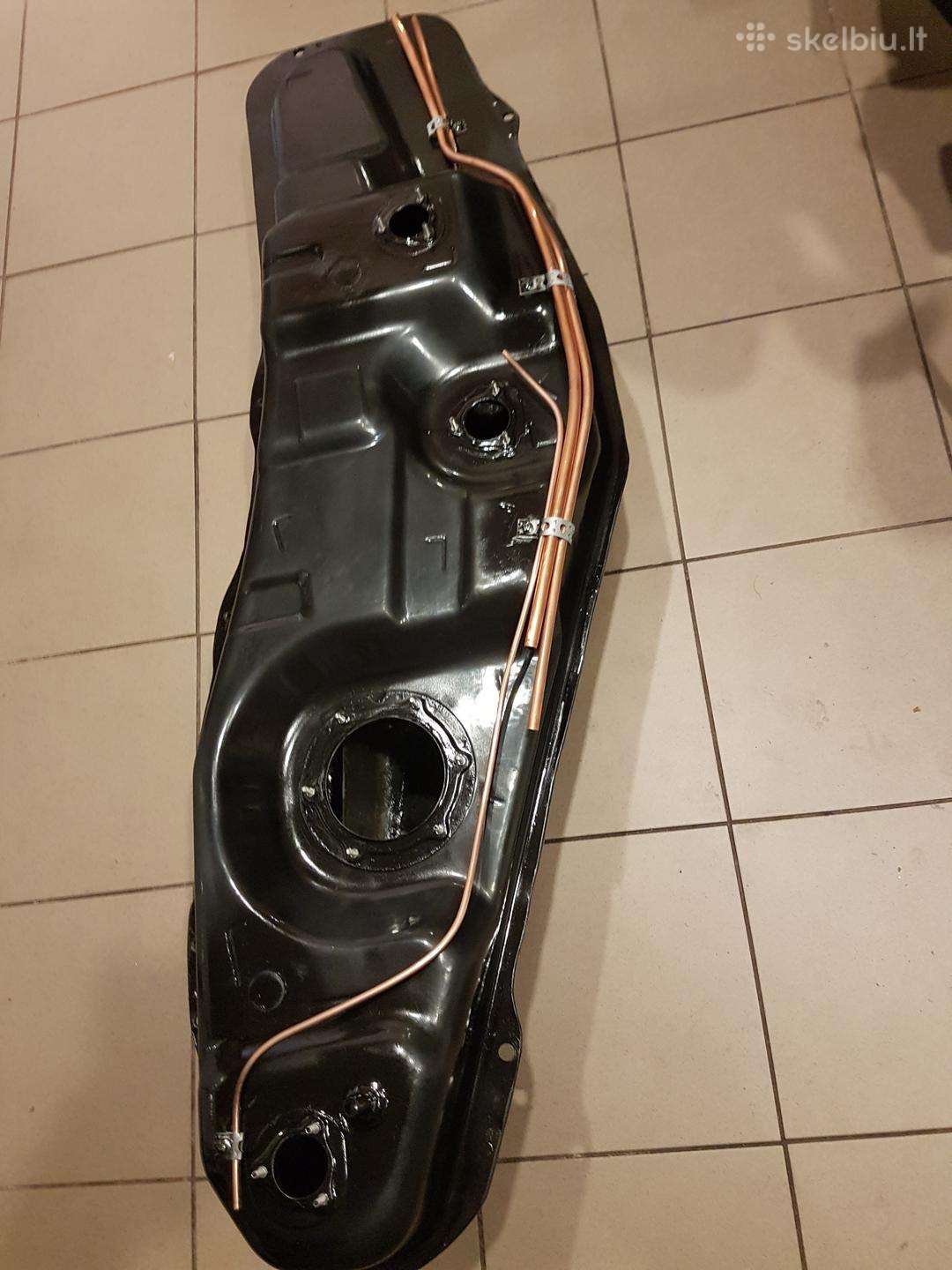 Mitsubishi pajero plastikinis kuro bakas