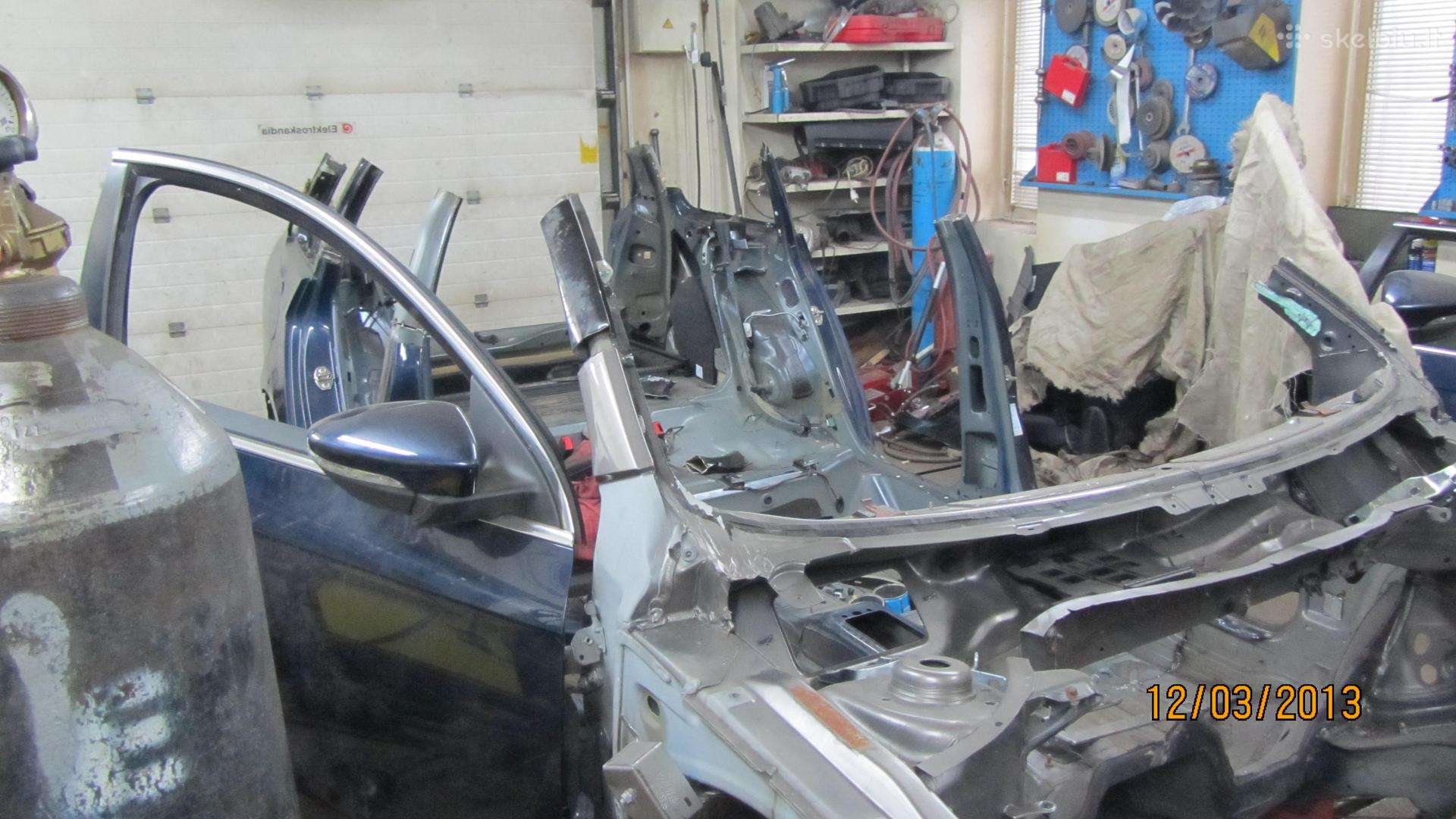 Motociklų, Auto kėbulų remontas lyginimas dažymas