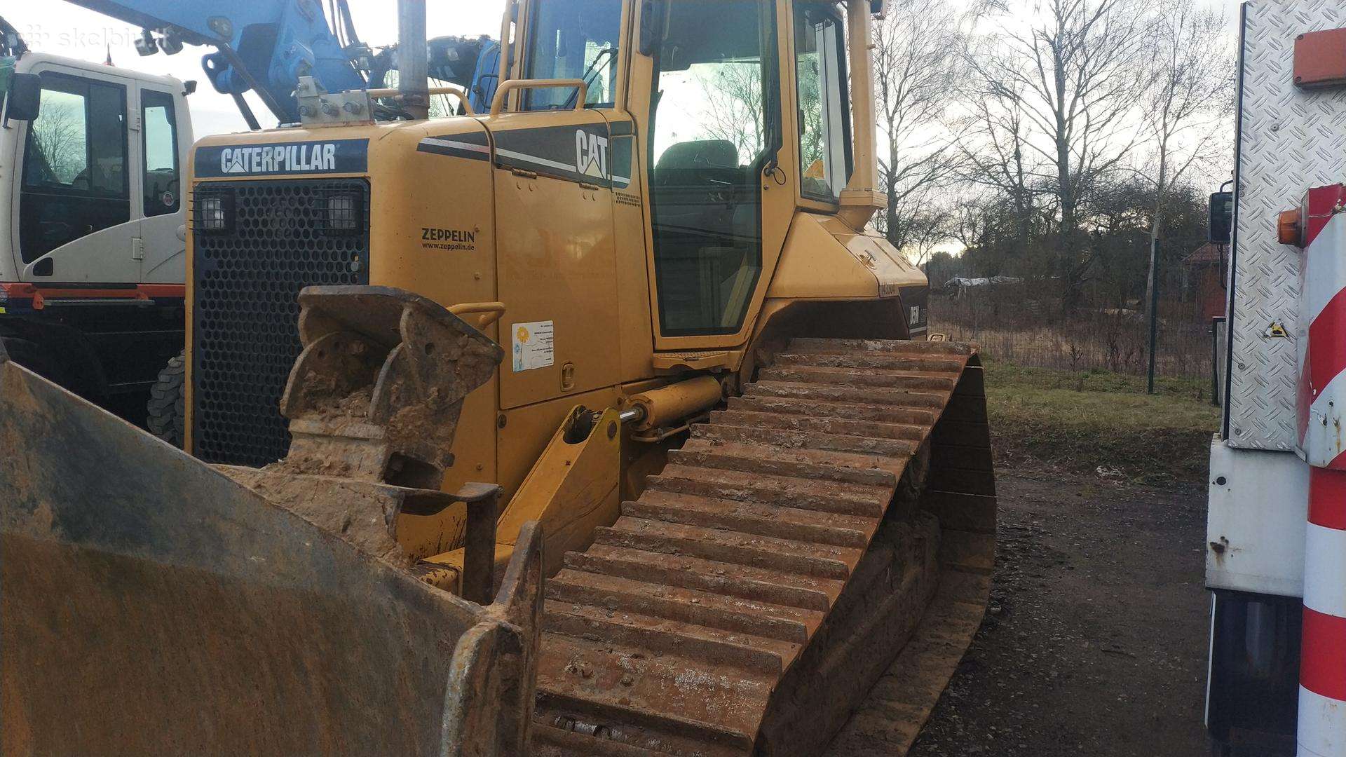 Caterpillar D5, statybos transporto nuoma