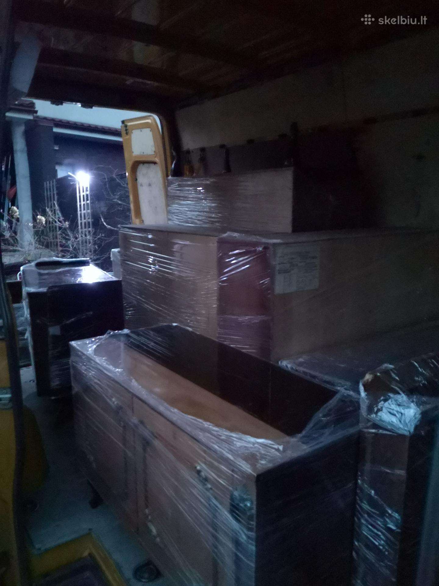 Perkraustymo paslaugos, šiukšlių išvežimas 247