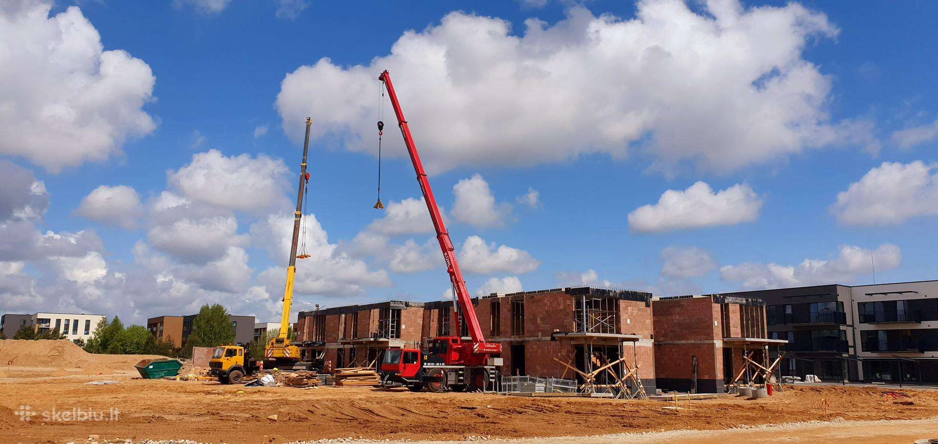 Liebherr LTM, statybos transporto nuoma