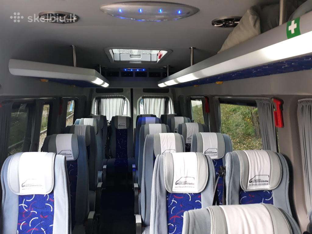 Mercedes-Benz Sprinter, passenger minibus