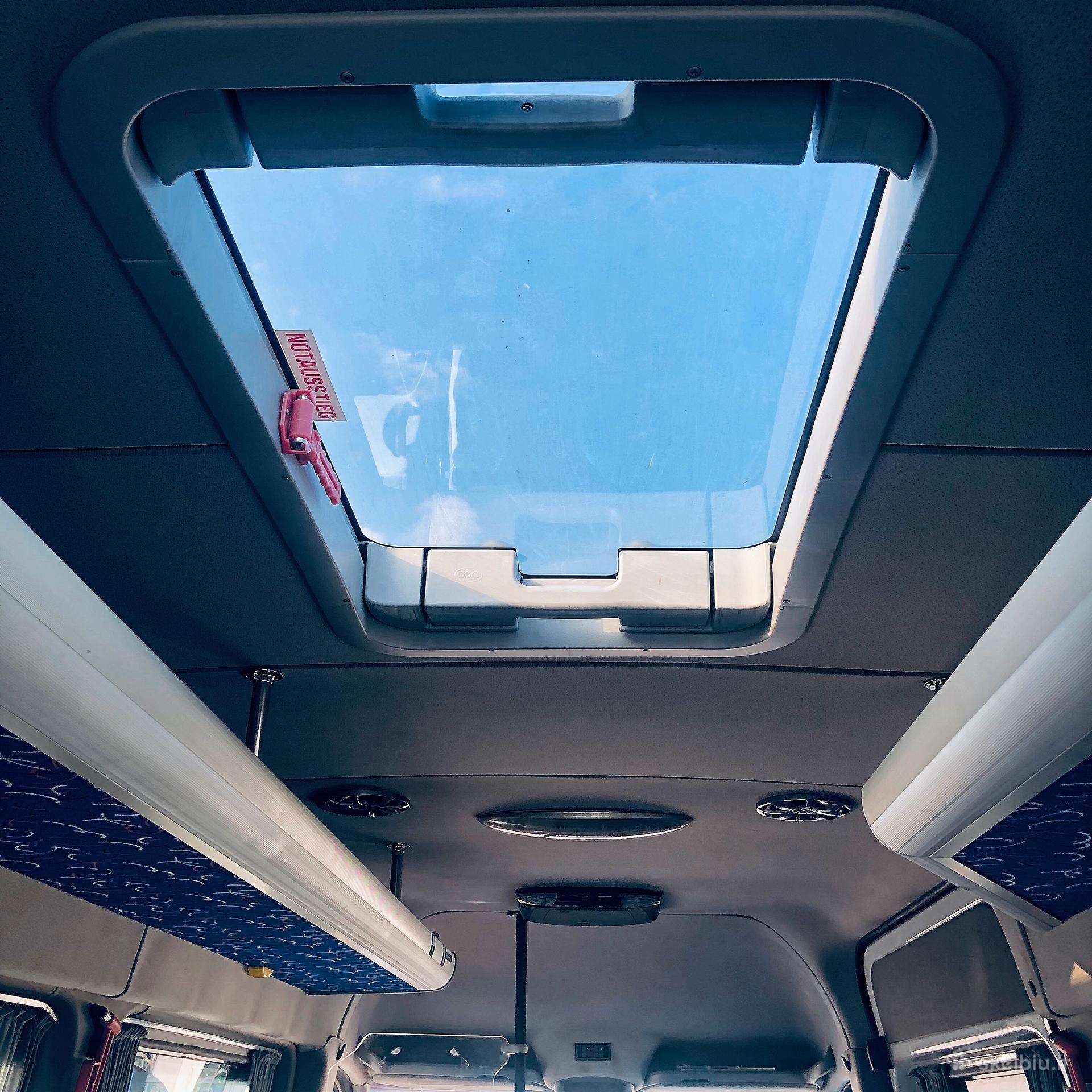 Mercedes-Benz Sprinter, passenger minibus