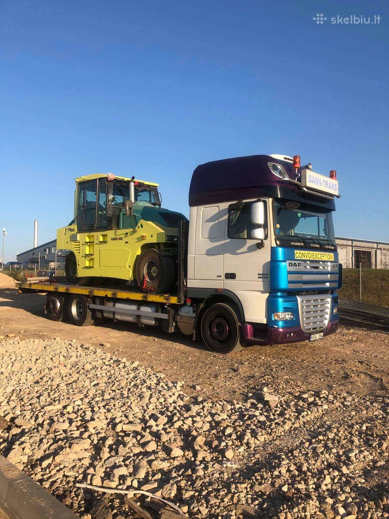 Tralas Vilniuje, statybines tech. transportavimas