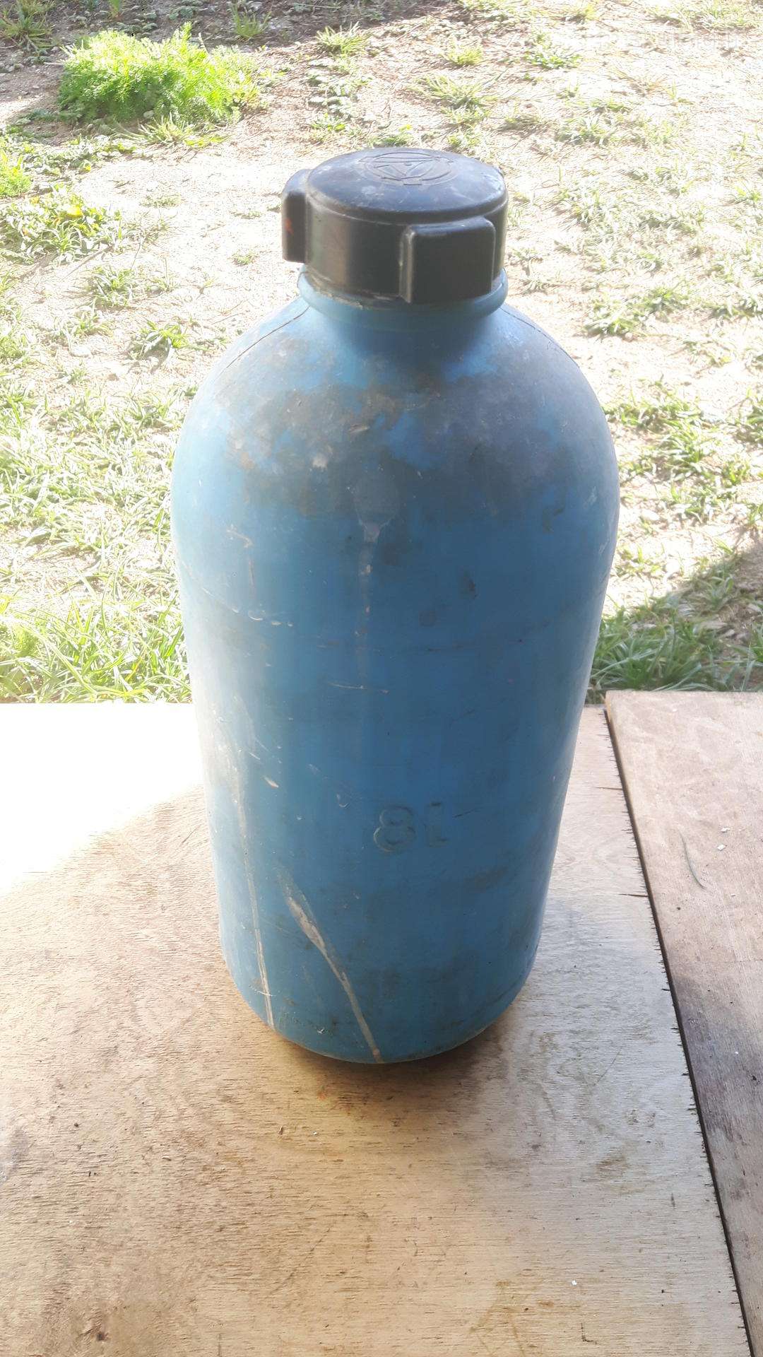 Plastmasinė talpa gėlam vandeniai 8ltr