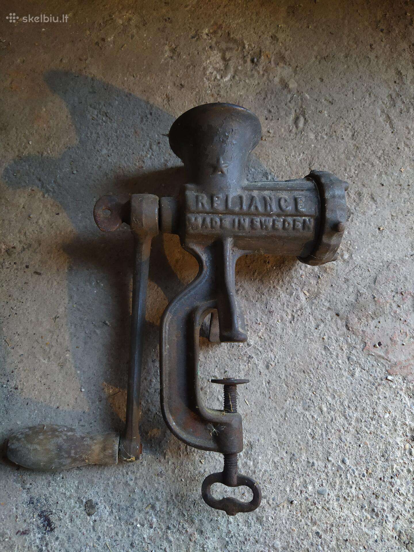 Antykvarine mesmale