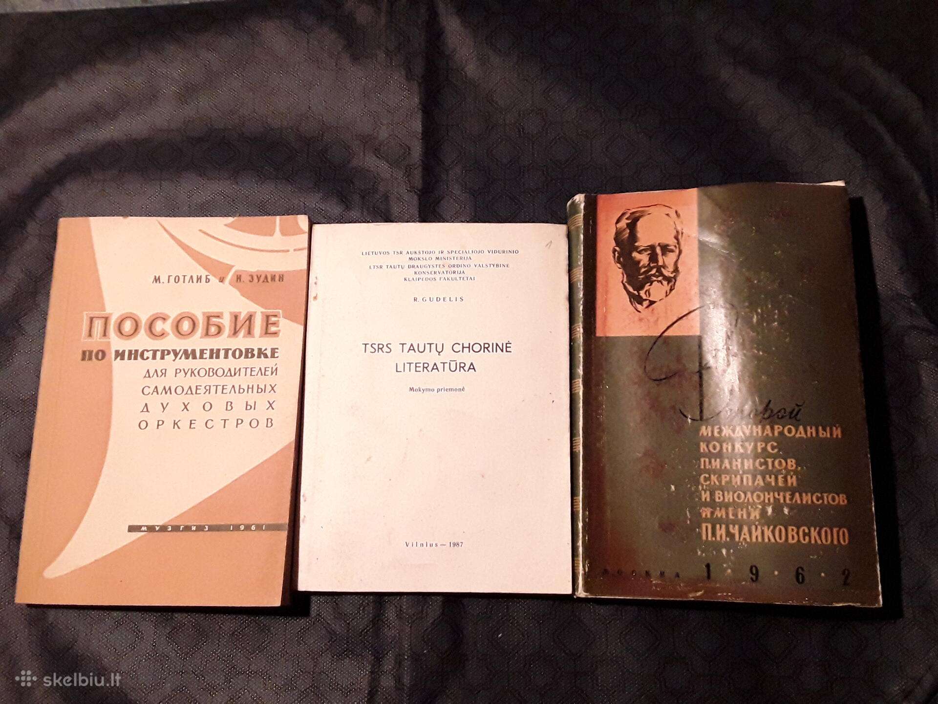 Trys knygos besidomintiems muzika .1961_62_ 87m
