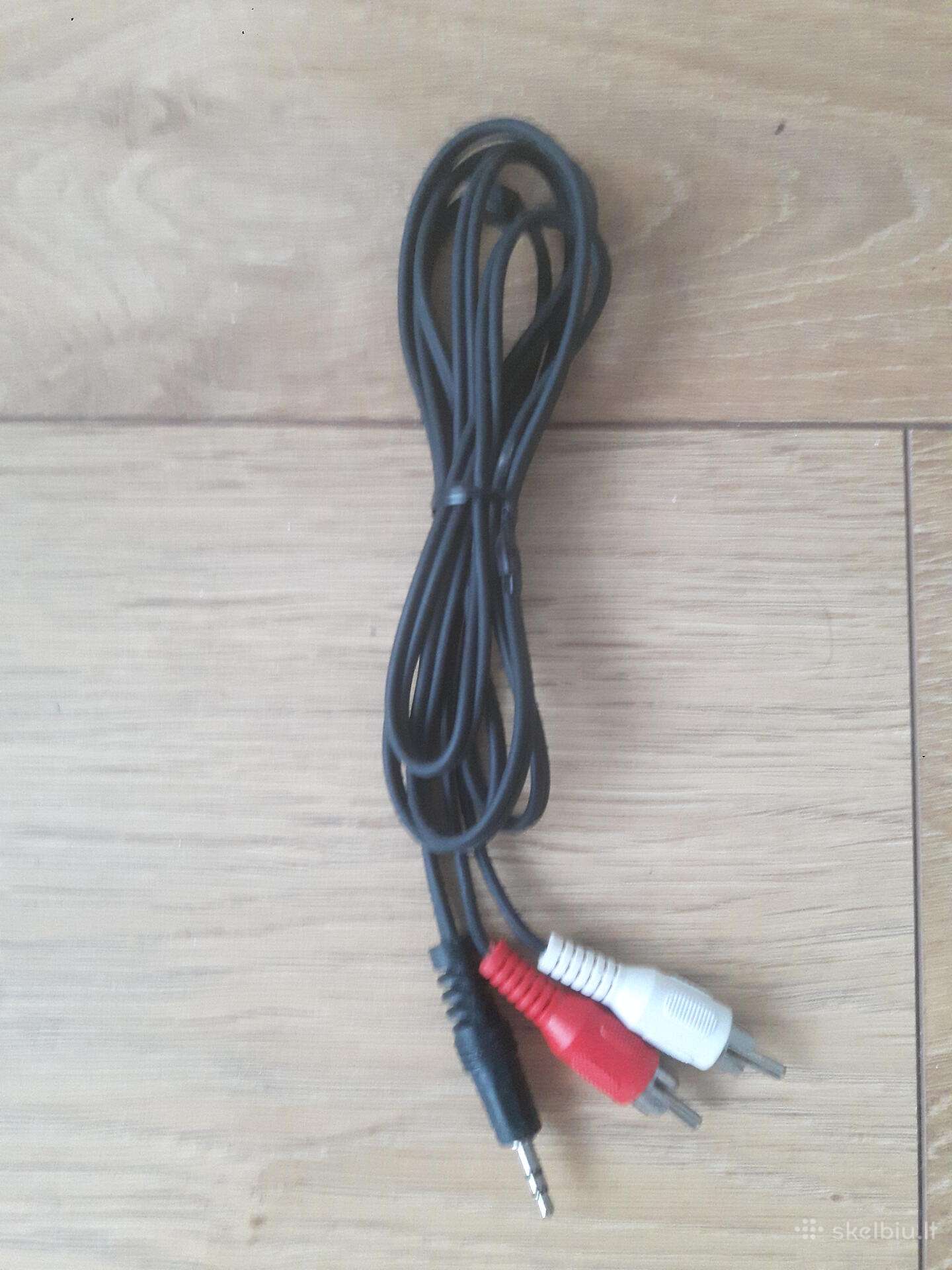Aux kabelis 2,5mm Male į 2rca Male