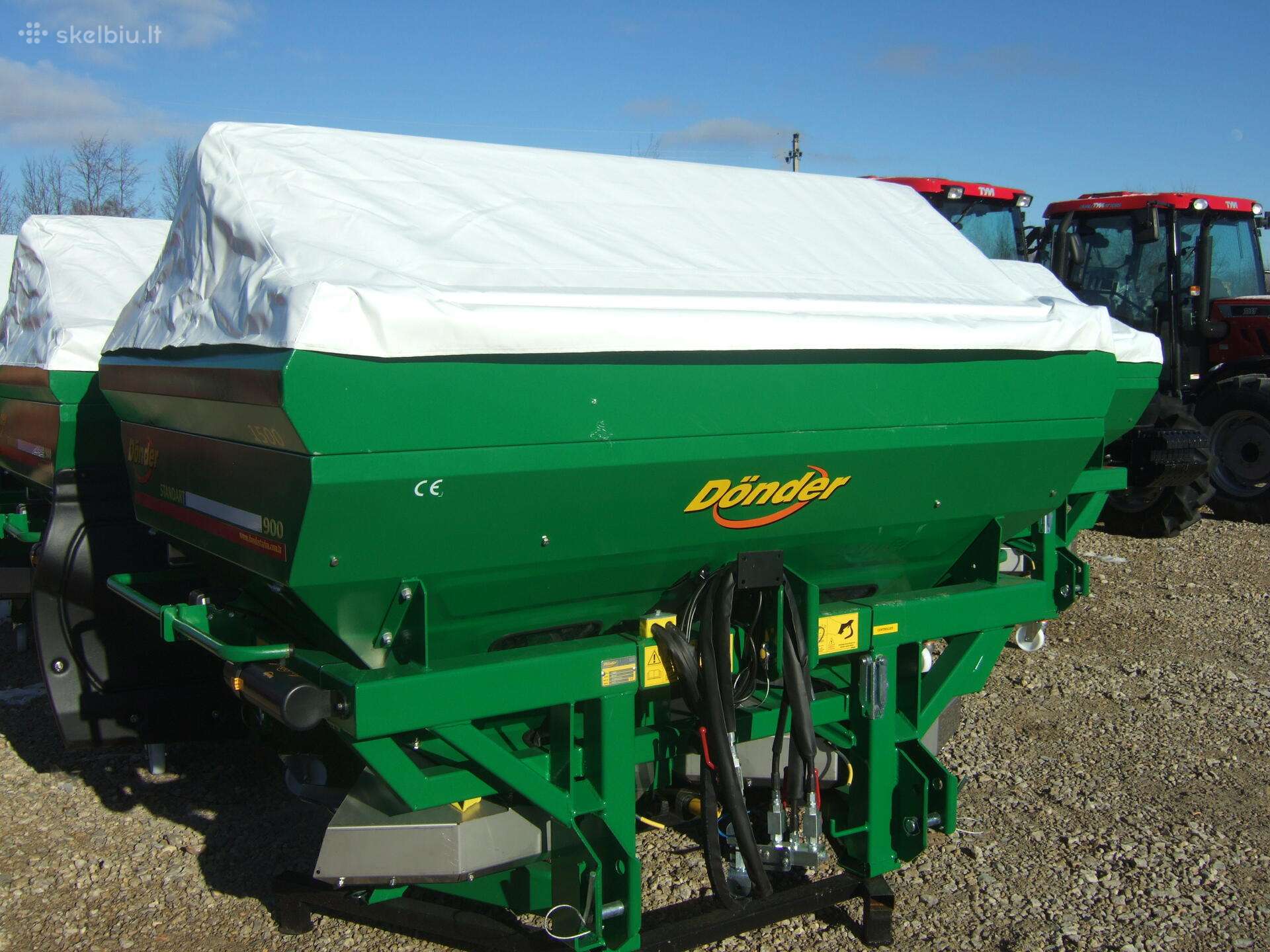 Donder CGSA 1500, spreaders