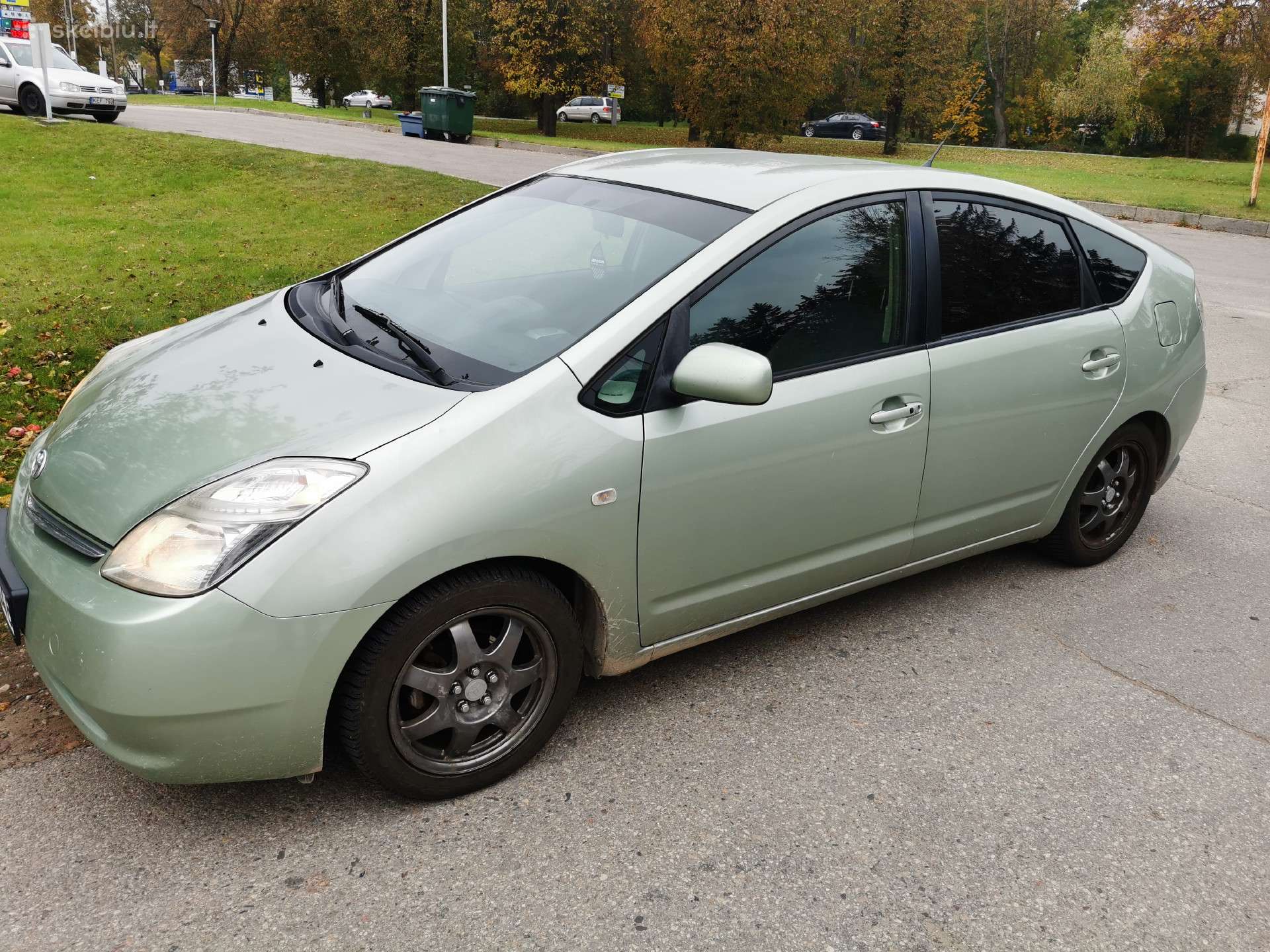 Toyota Prius, Хэтчбек
