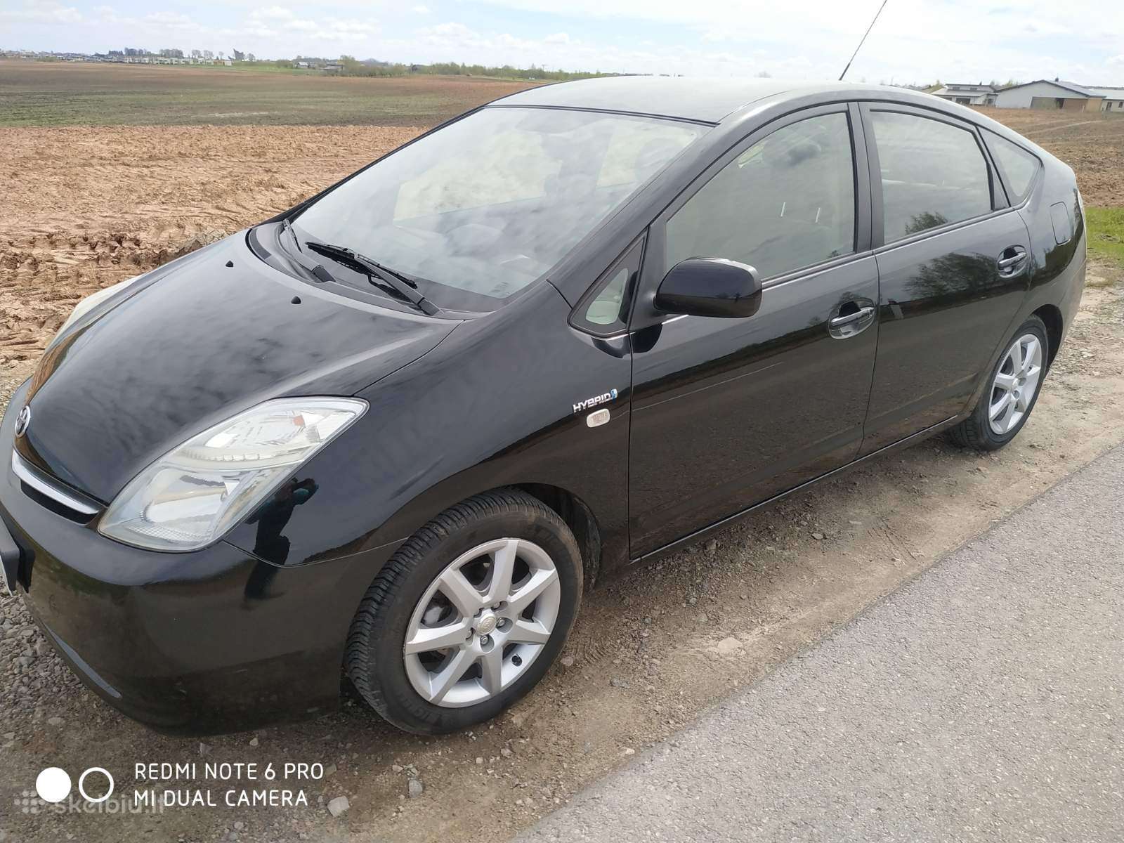 Toyota Prius, Хэтчбек