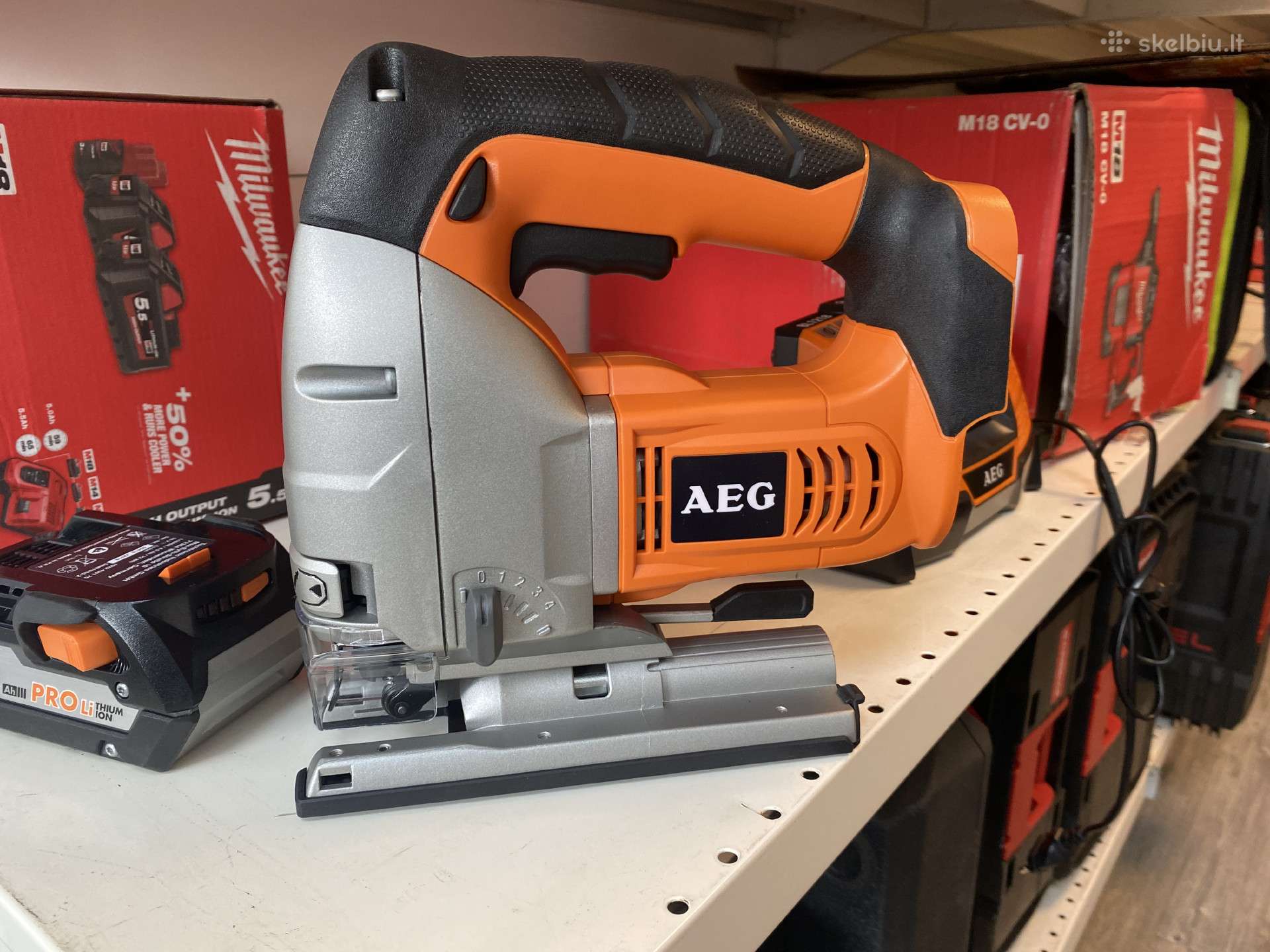 Siaurapjūklis Aeg Bst18xli-401b 18 V 1x4,0 Ah ak