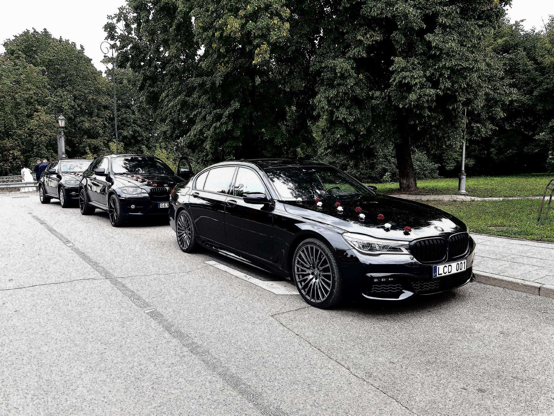BMW X7, limousine
