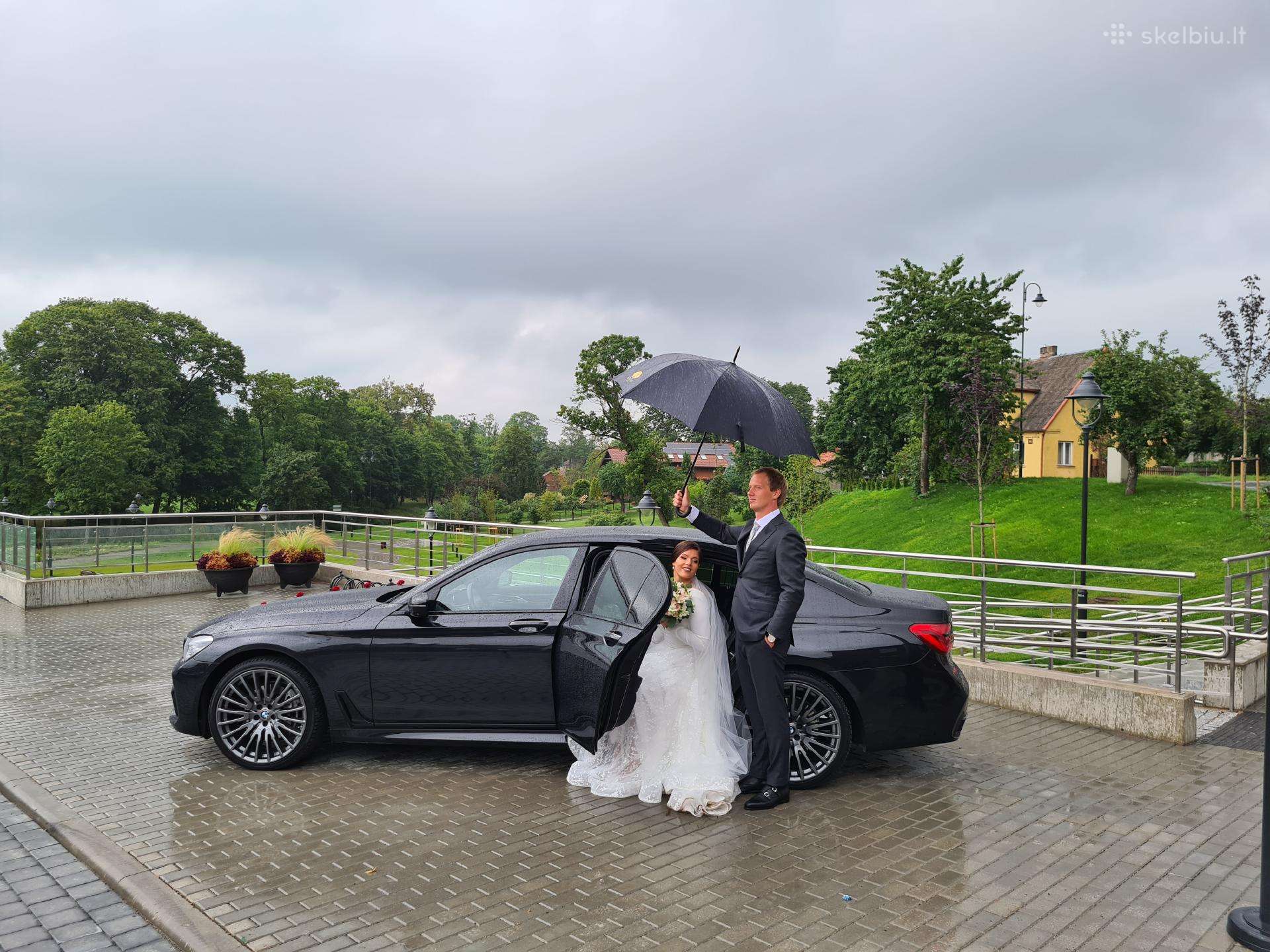 BMW X7, limousine