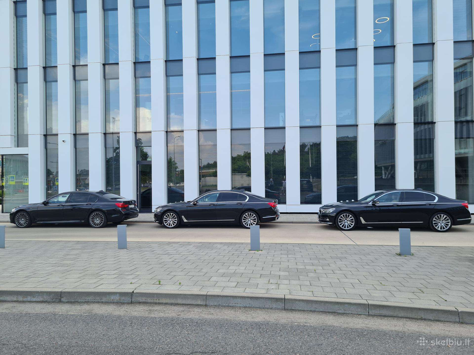 BMW X7, limousine