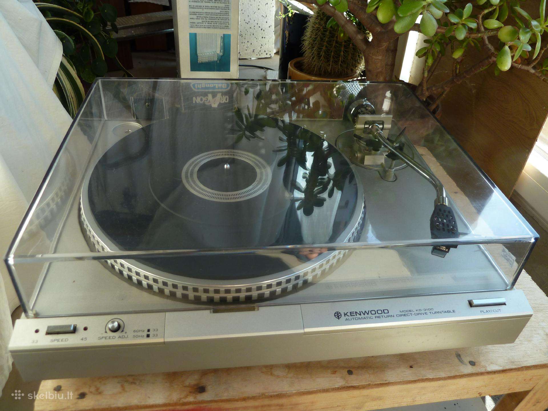 3-1100 audio-technica AT3100S MC （Plokštelių grotuvas Dual Lenco 