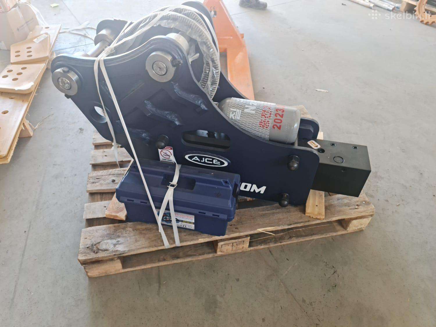 -Kita-, construction and road construction equipment