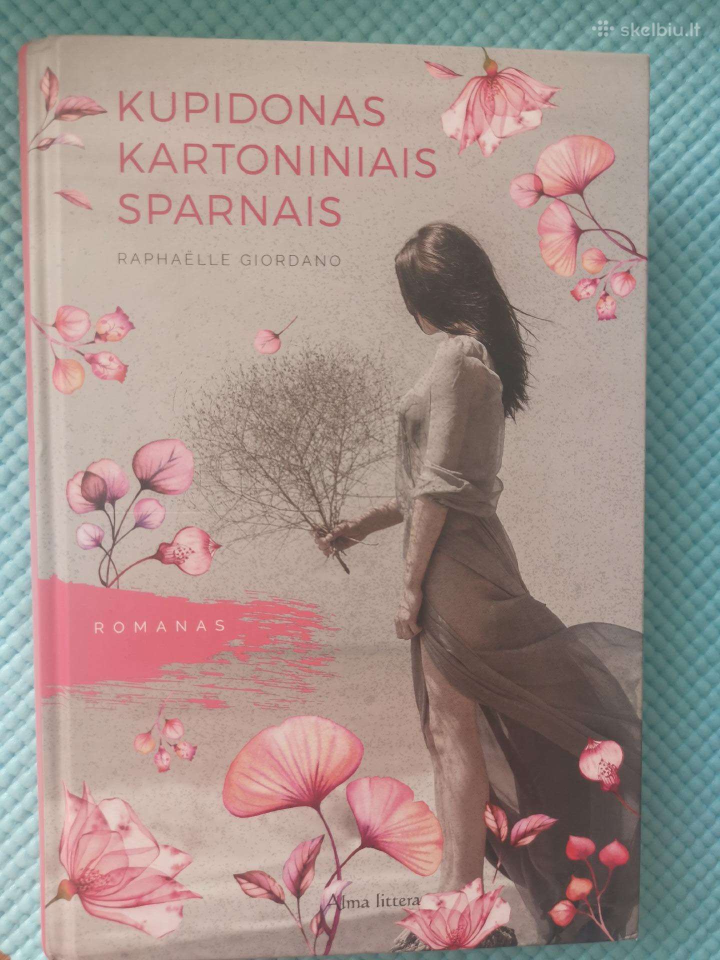 Knyga Kupidonas kartoniniais sparnais