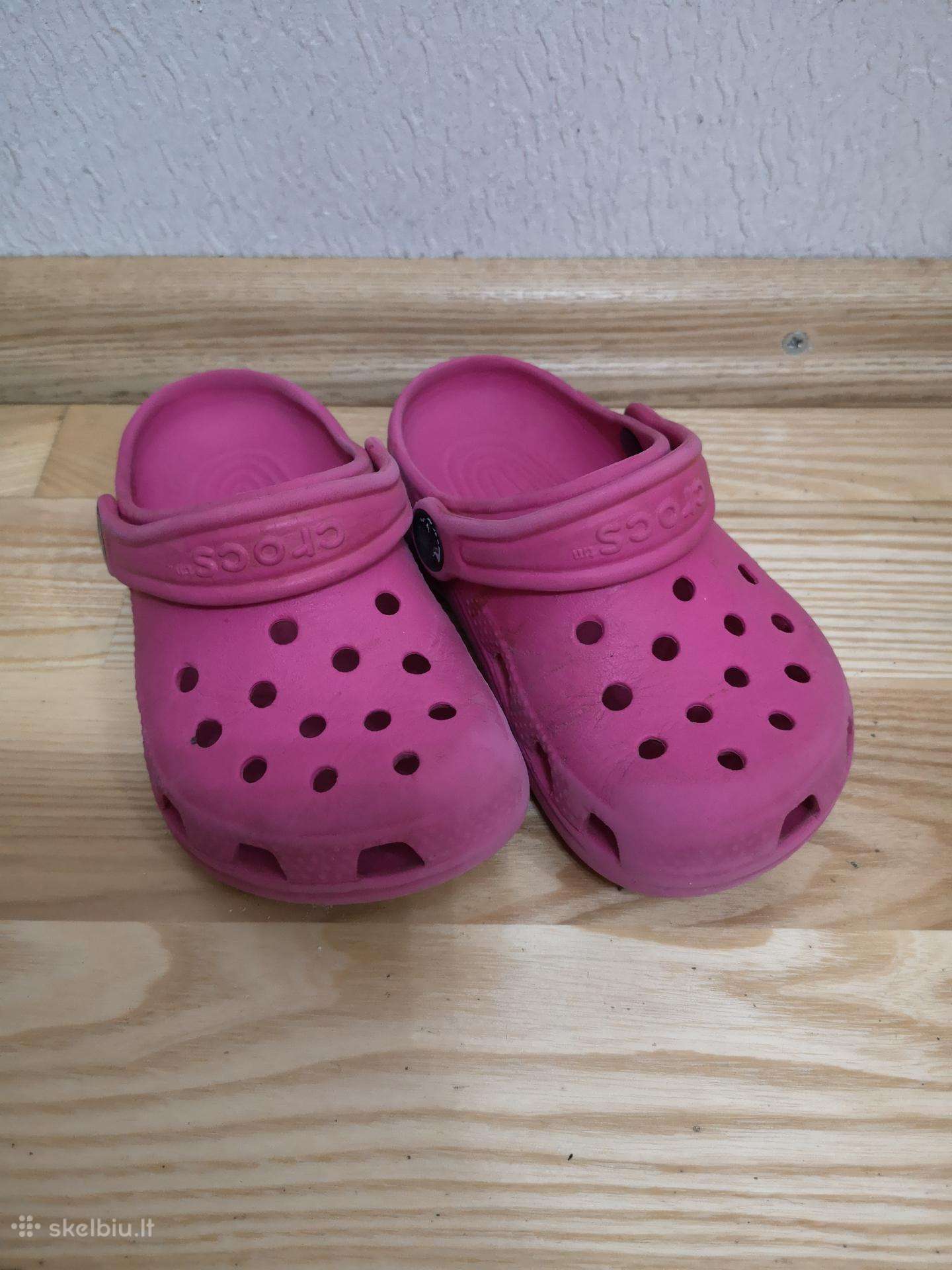 crocs 25