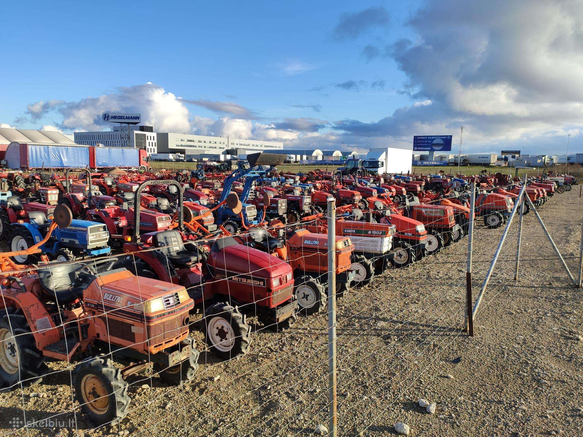 Kubota, tractors