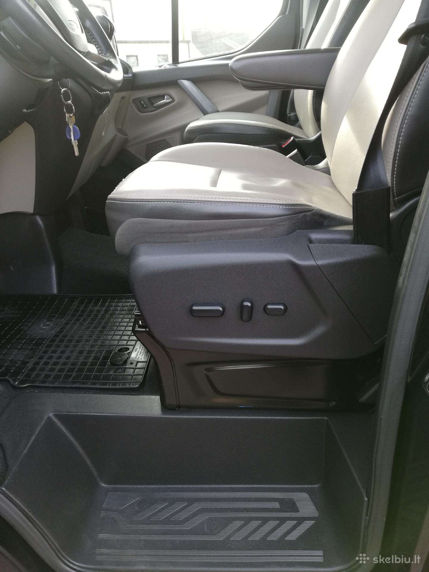 Mercedes-Benz Sprinter, cargo van