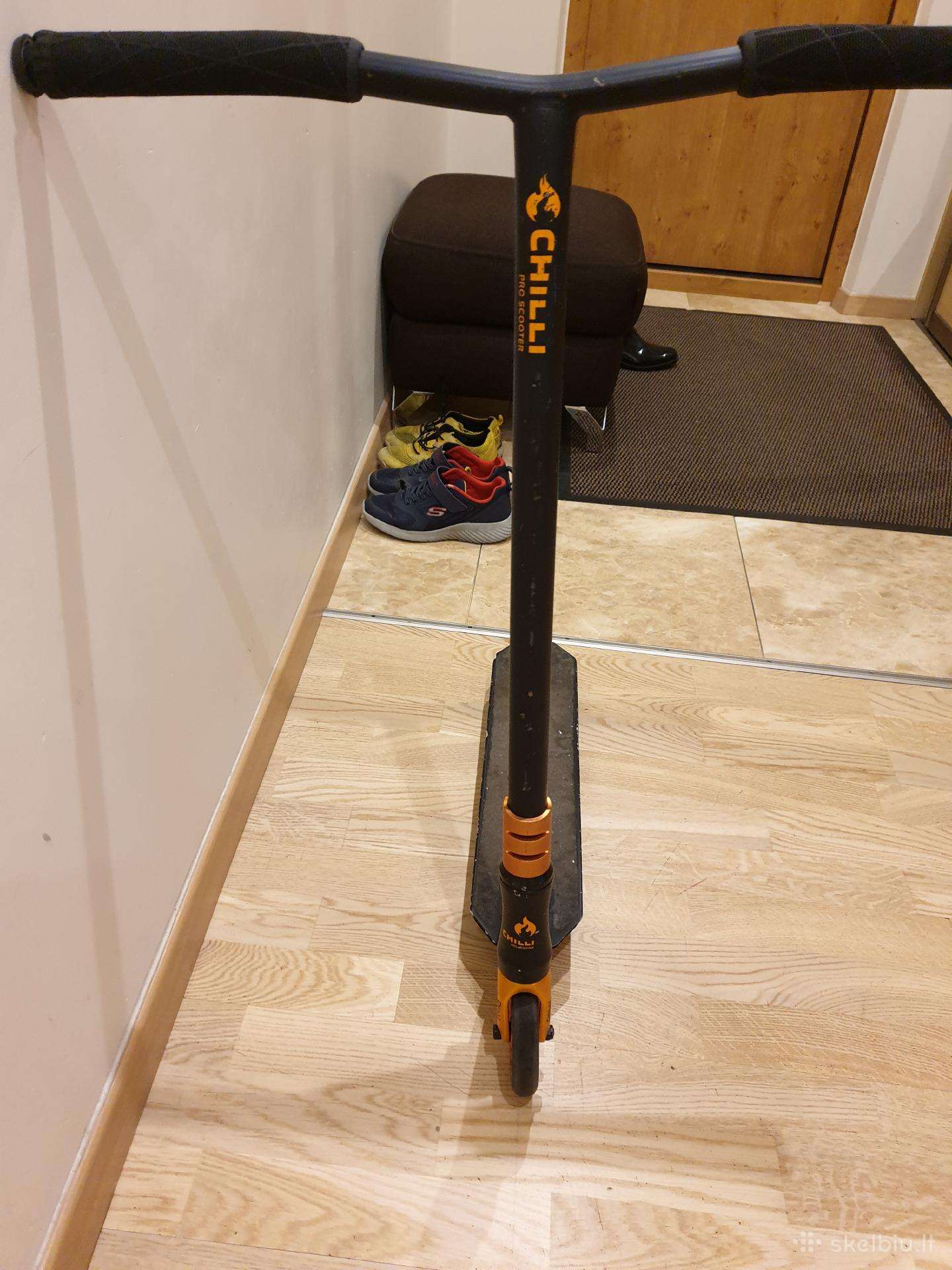 Triukinis Paspirtukas Chilli Pro Scooter!