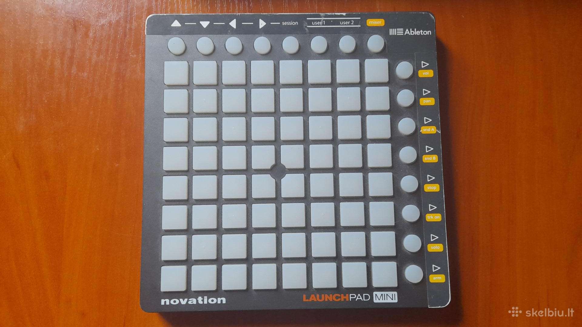 launchpad mini