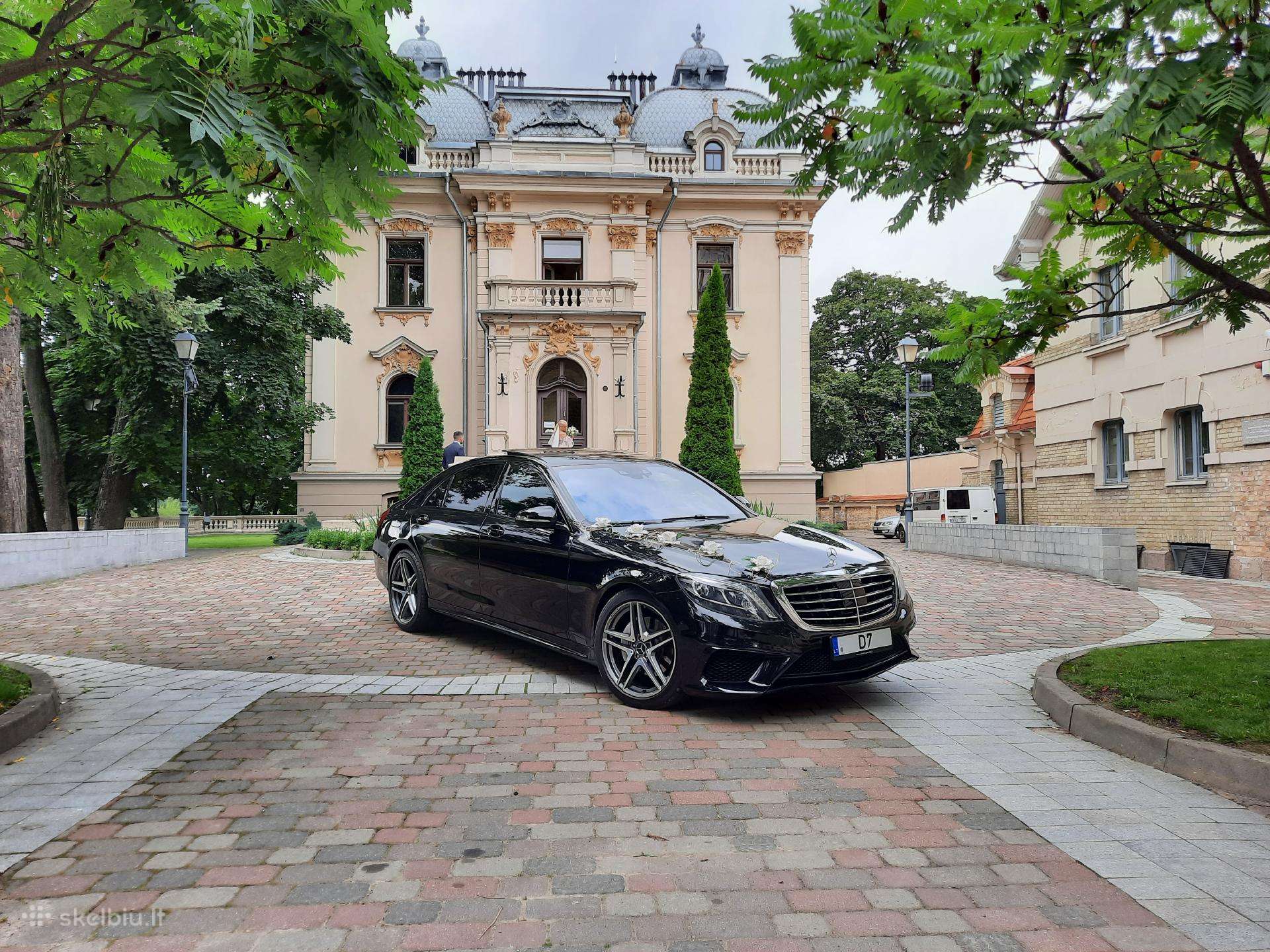 Mercedes-Benz S63 AMG, Лимузин