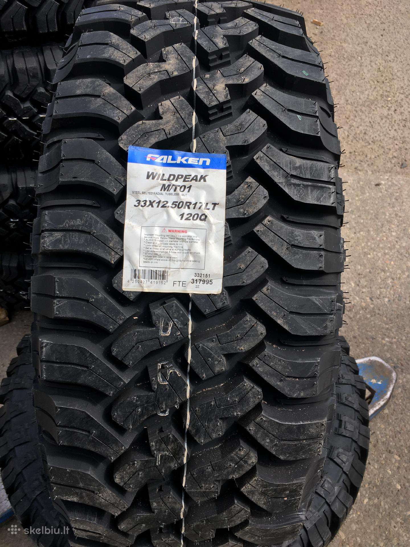 Falken, всесезонные 33/12,5 R17