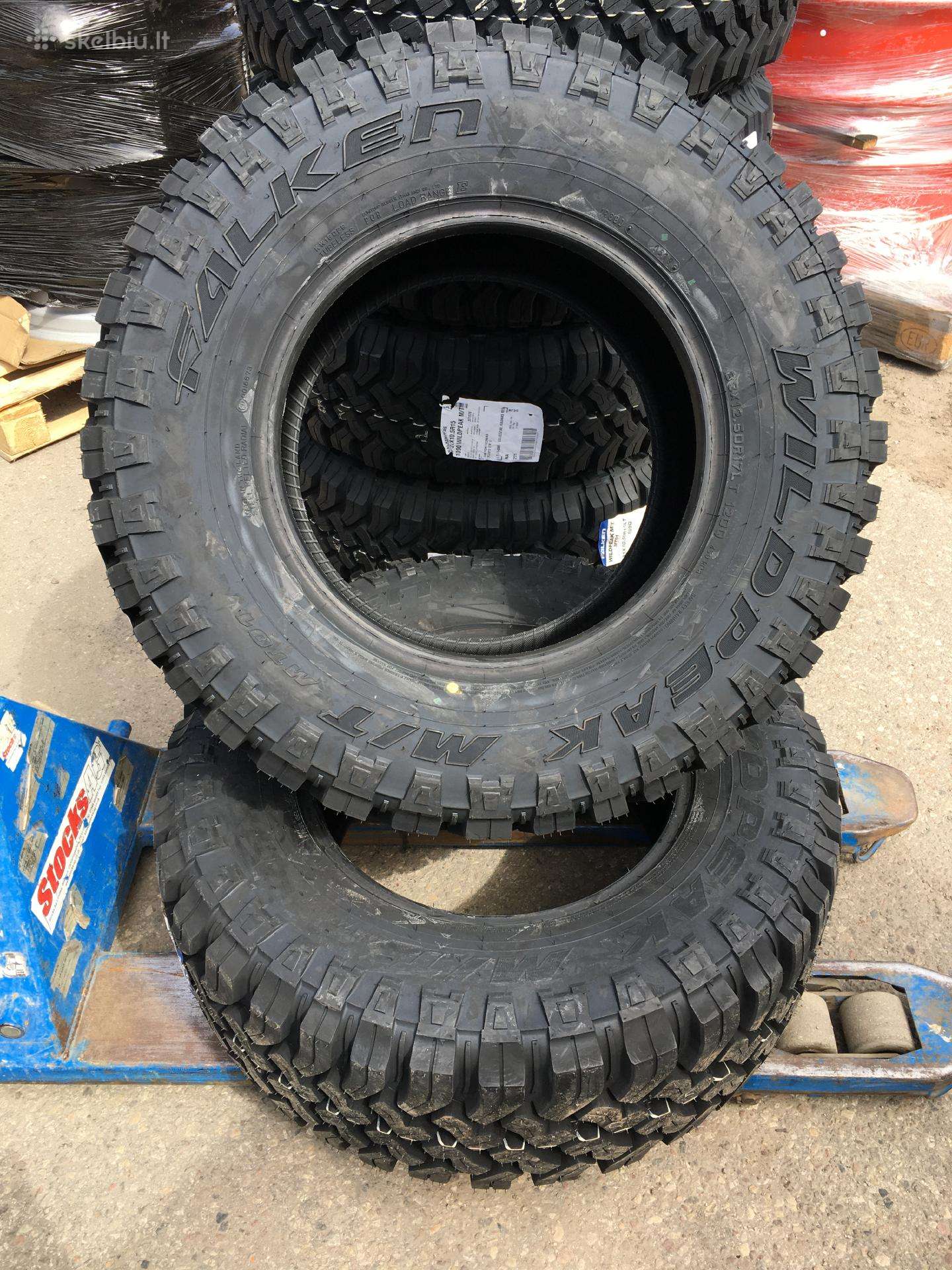 Falken, всесезонные 33/12,5 R17