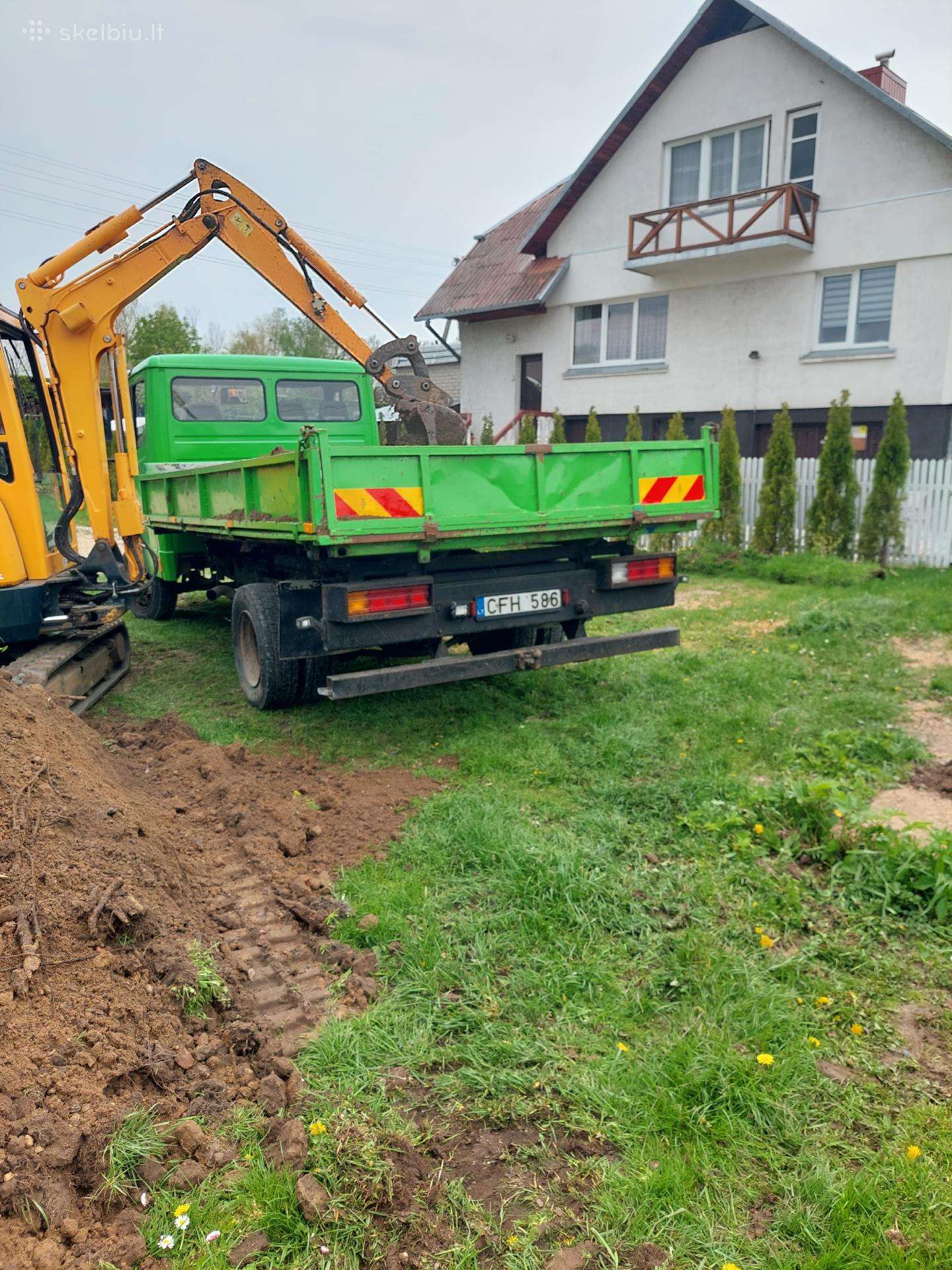 Savivarčio paslaugos ir eskavatoriaus alytuje.