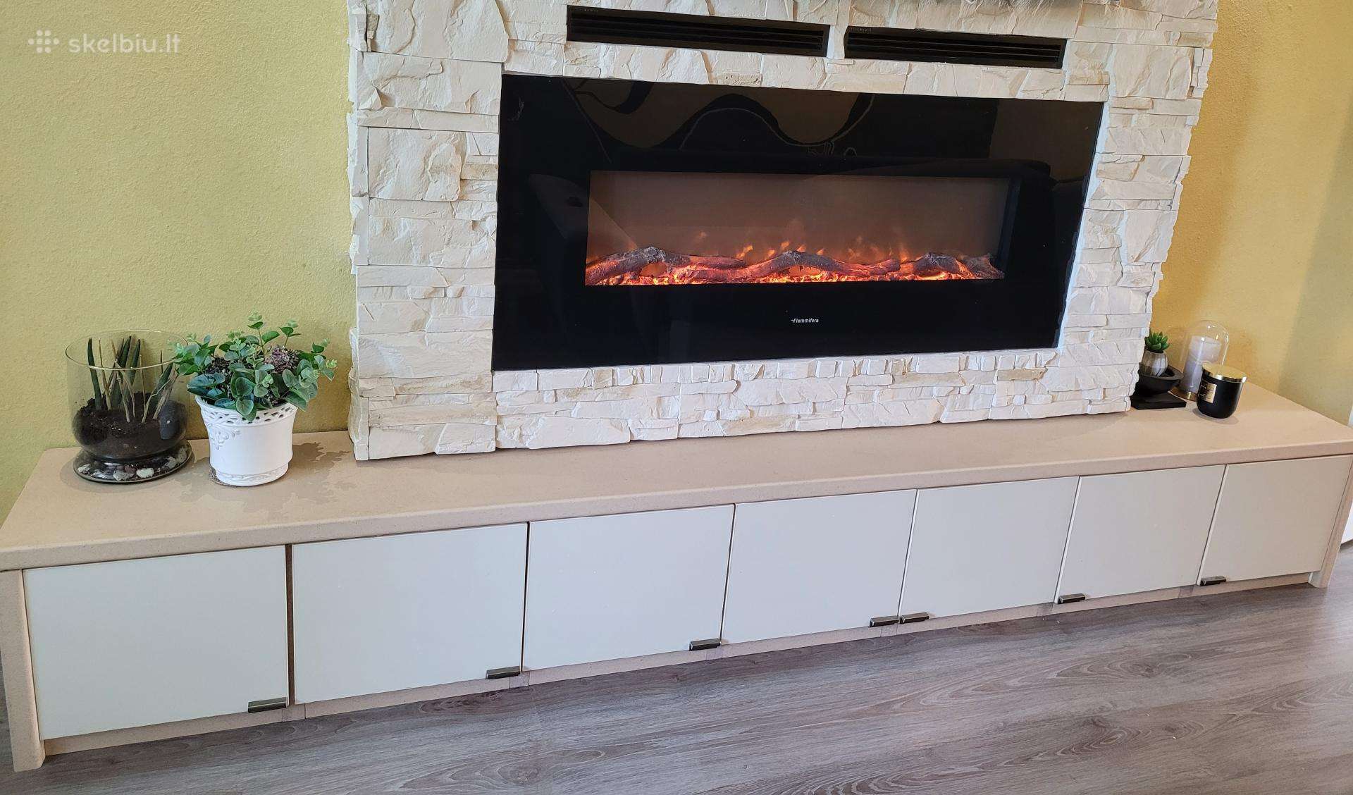TV staliukas