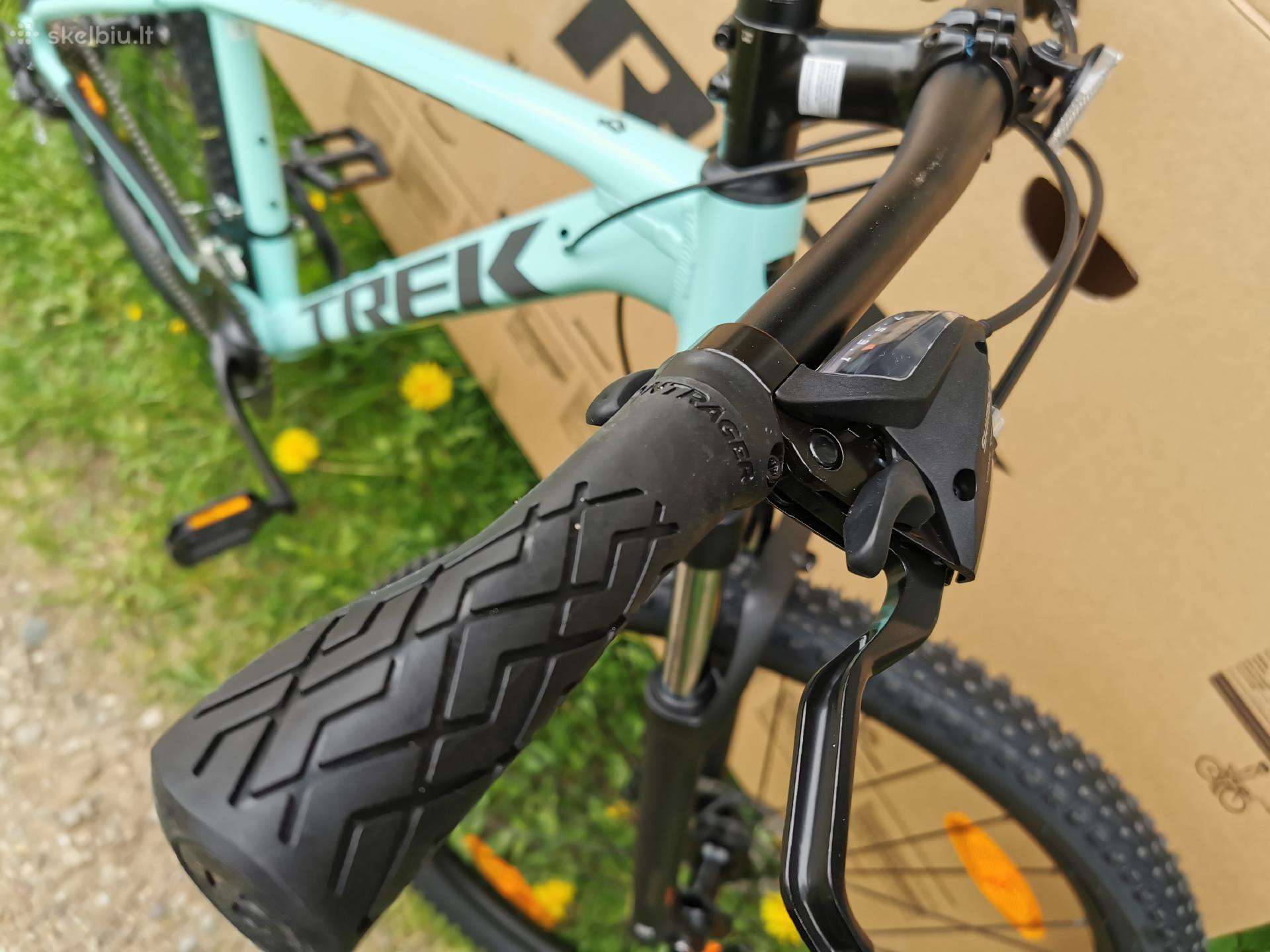 trek marlin 5 aloha green