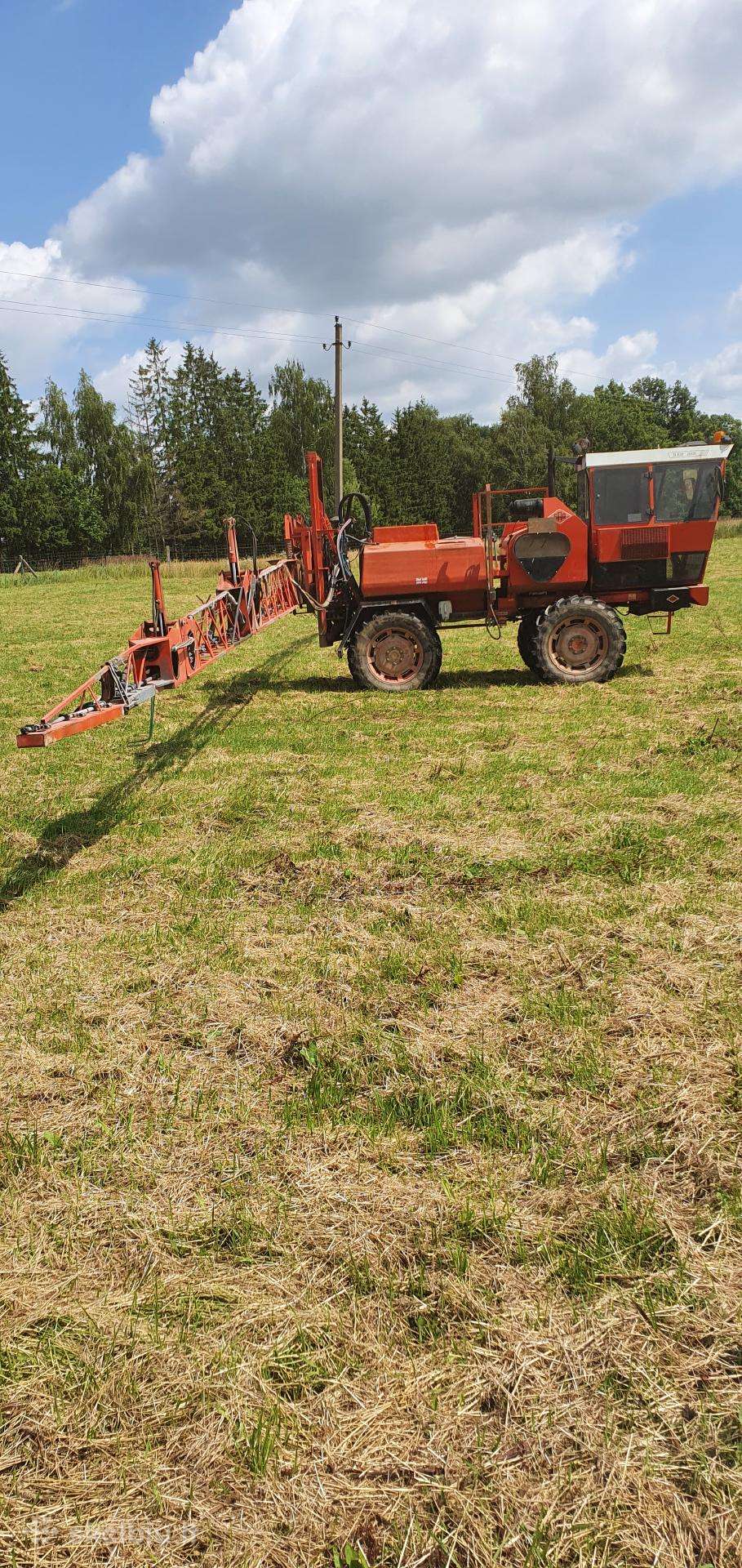 -Kita- SM2000, self-propelled sprayers