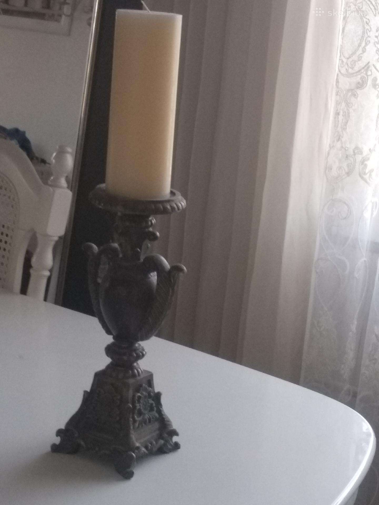 Parduodu antikvarinė žvakide