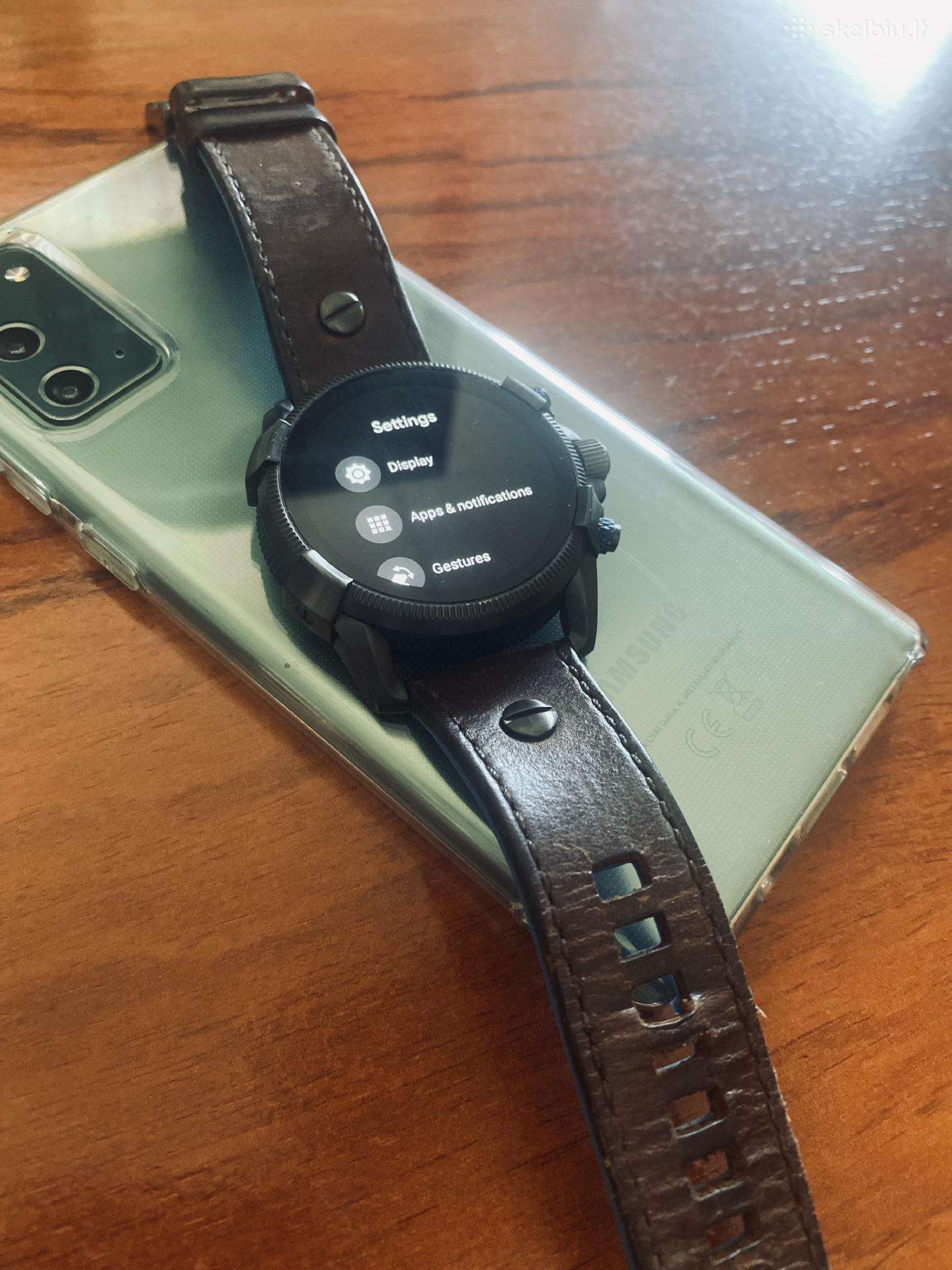 Diesel smartwatch outlet dzt2009