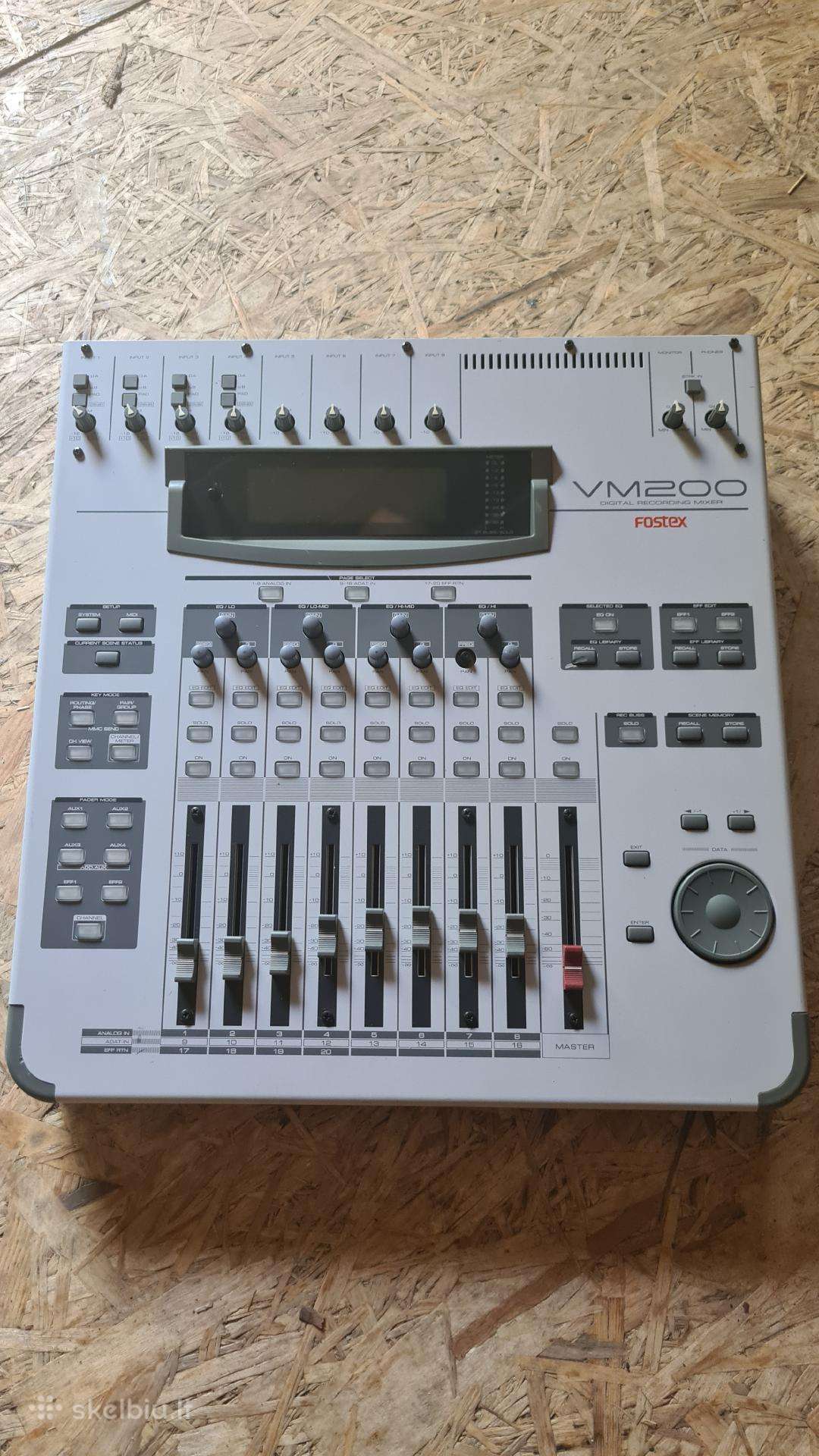 Fostex vm 200
