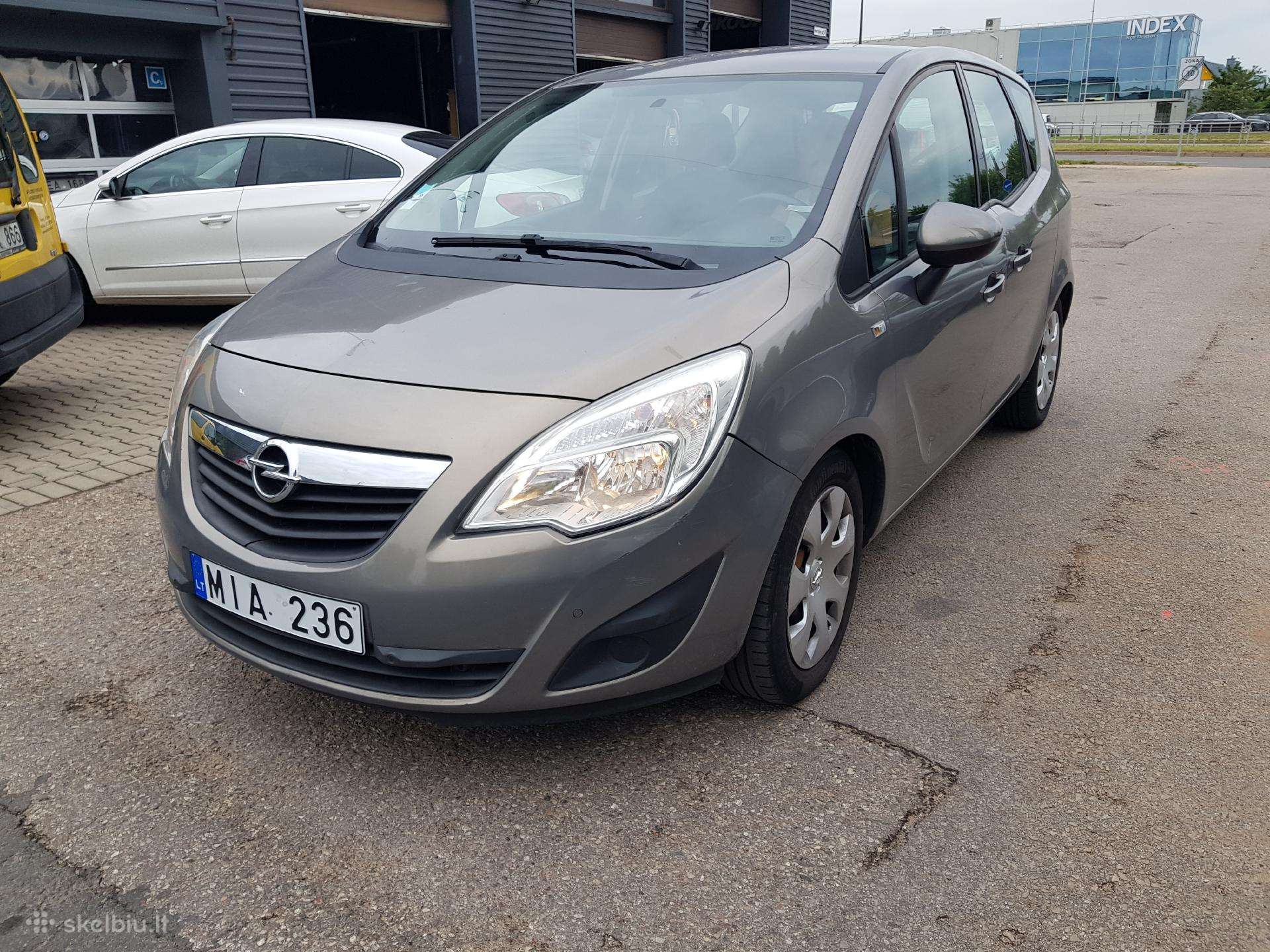 Opel Meriva, Минивэн