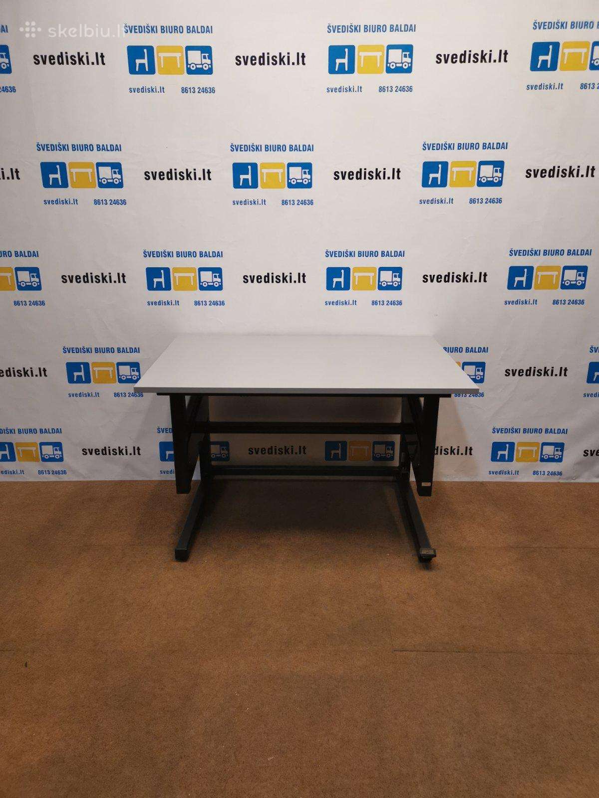 Ergonomiški Stalai Kuriuos Valdomi Be Elektros