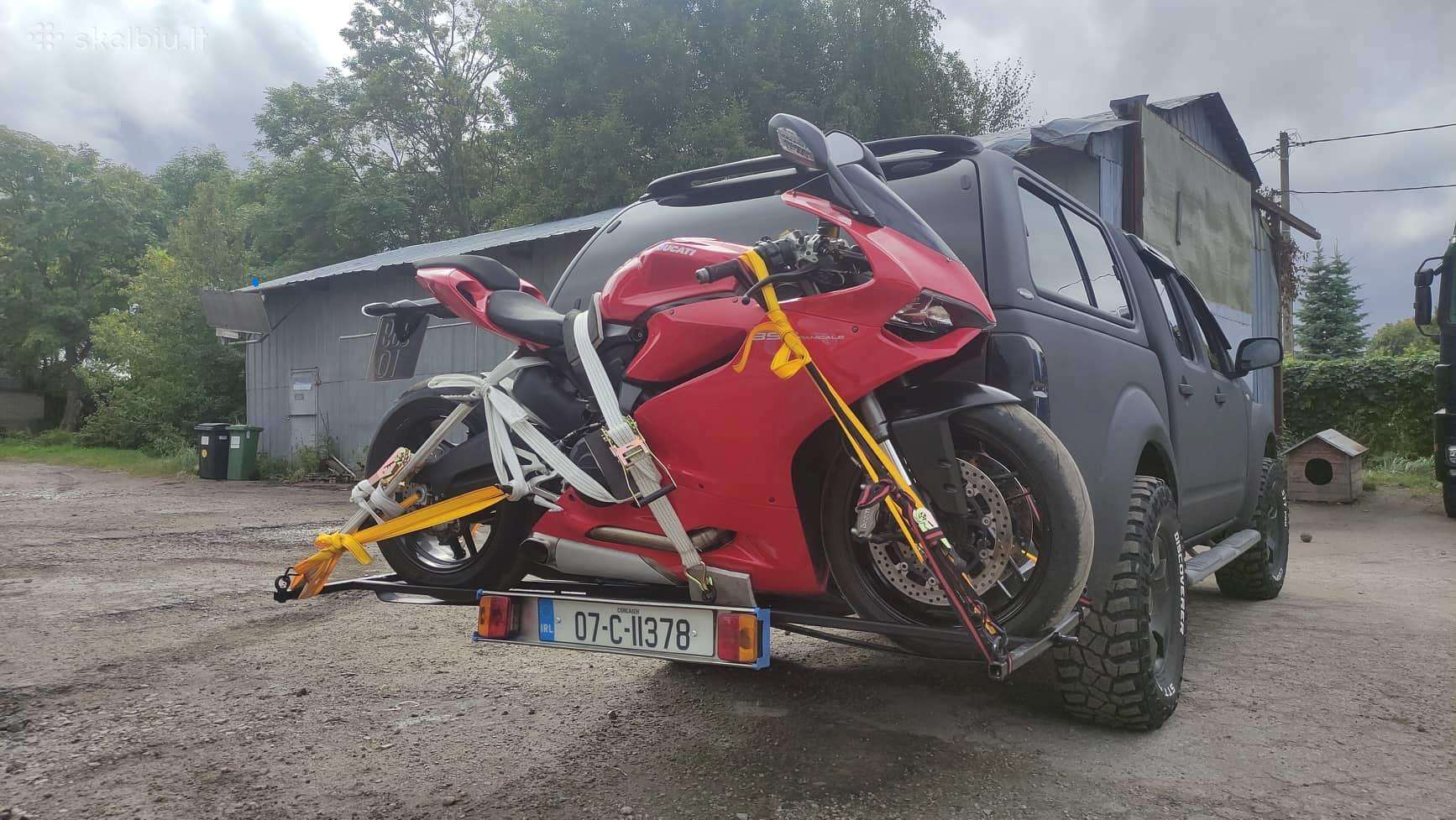 -Kita-, passenger car trailers