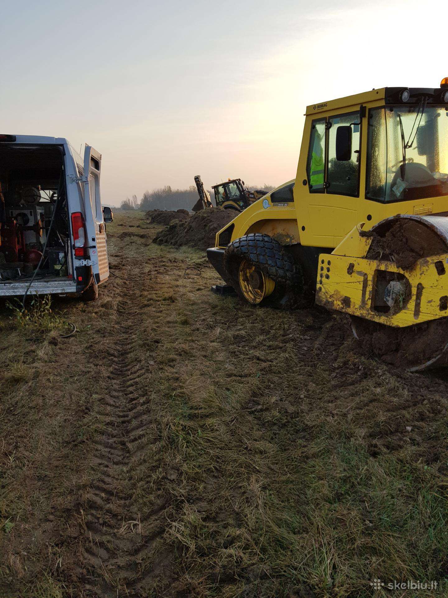 Didelių Otr Padangų Montavimas Mobilus