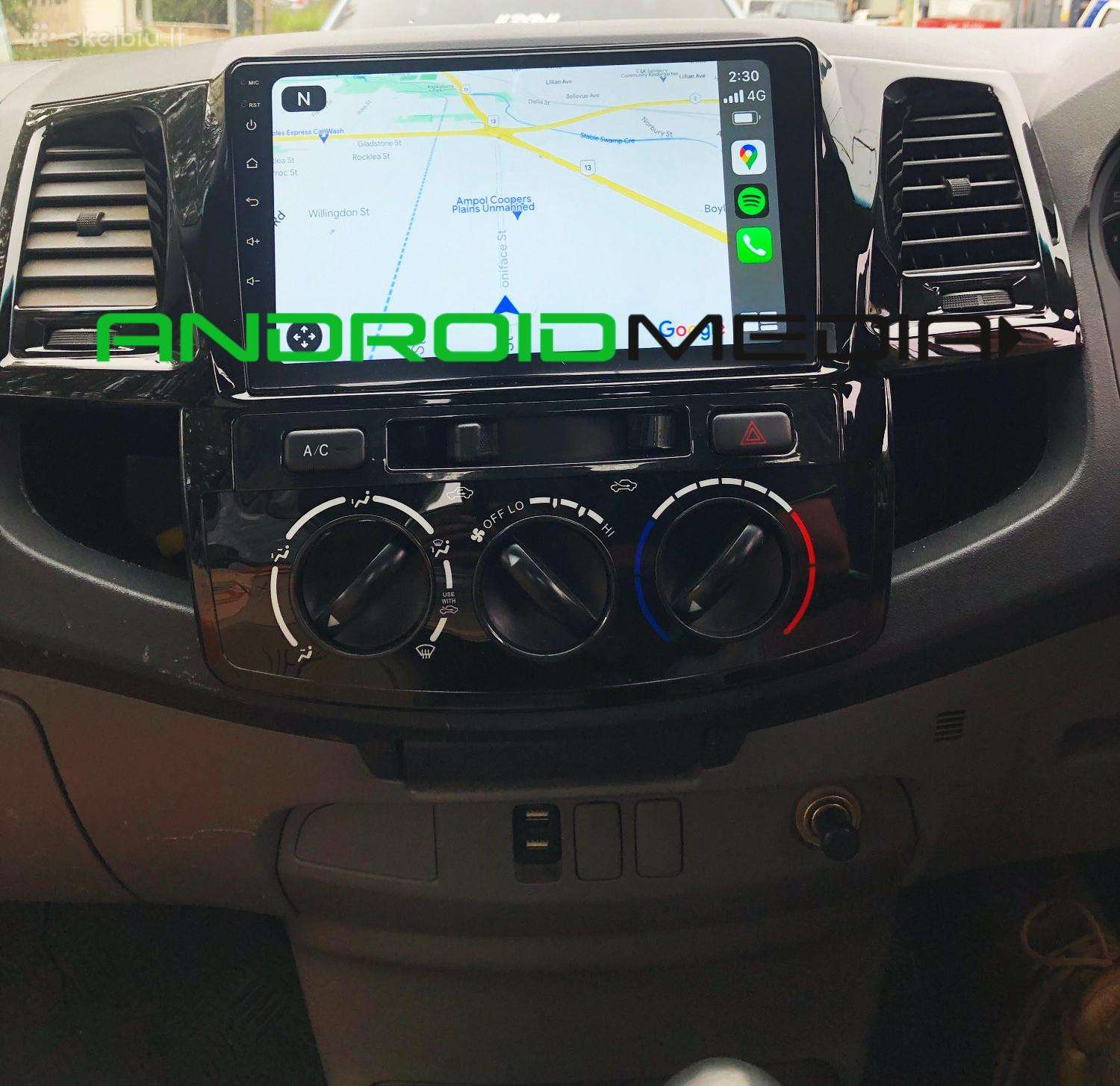 Toyota Hilux multimedijos / multimedia