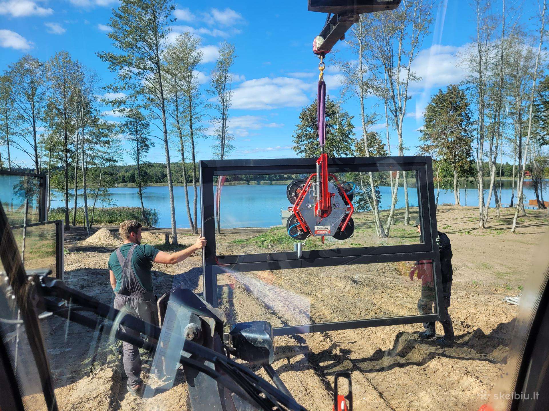 Manitou 1840, storage and loading equipment rental
