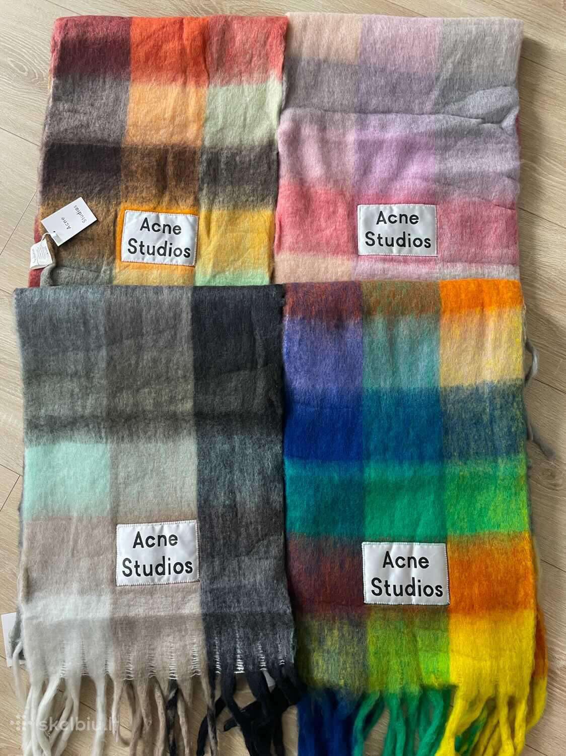 Acne Studios šalikai