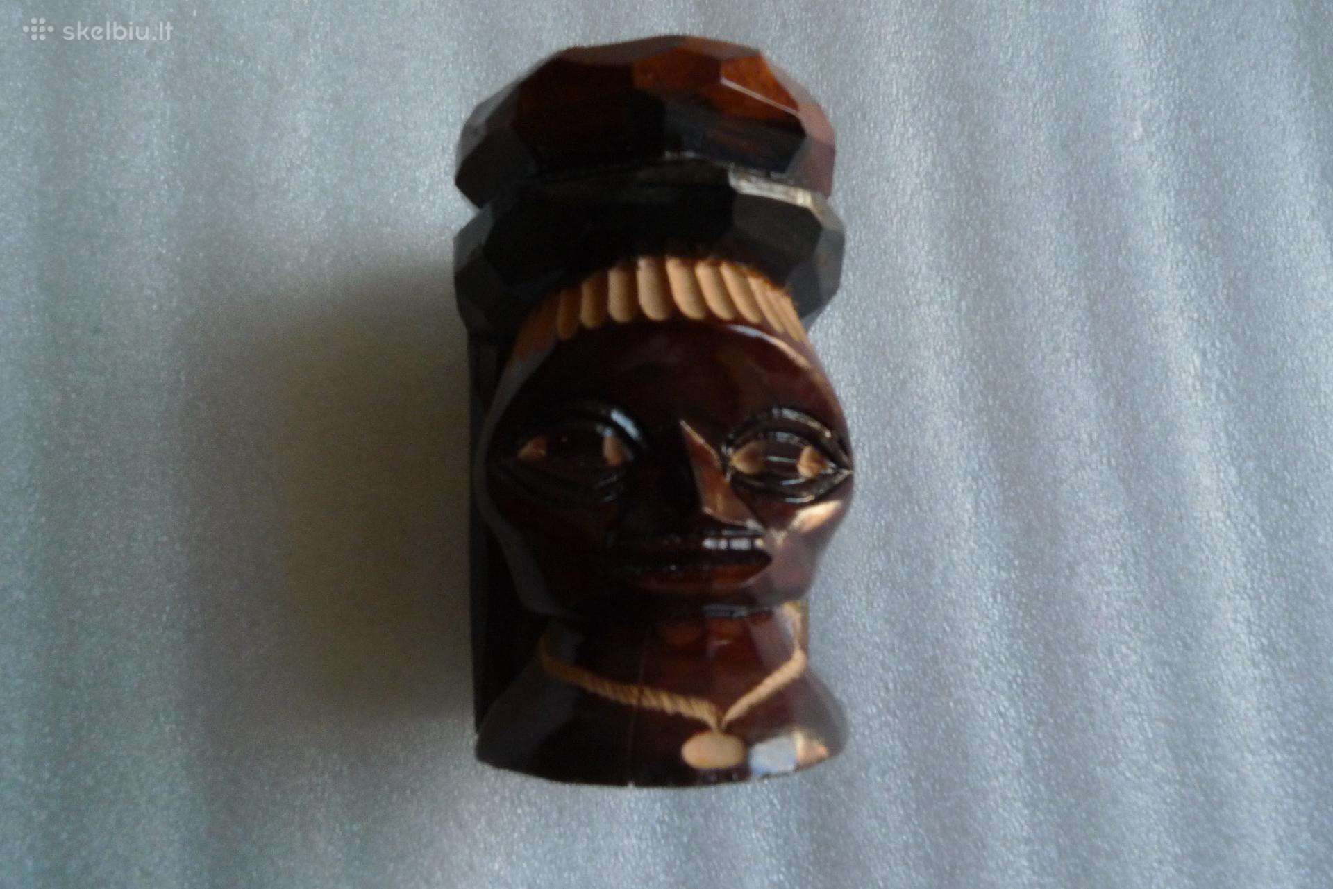 Kietmedzio suvenyras - kauke 10 x7