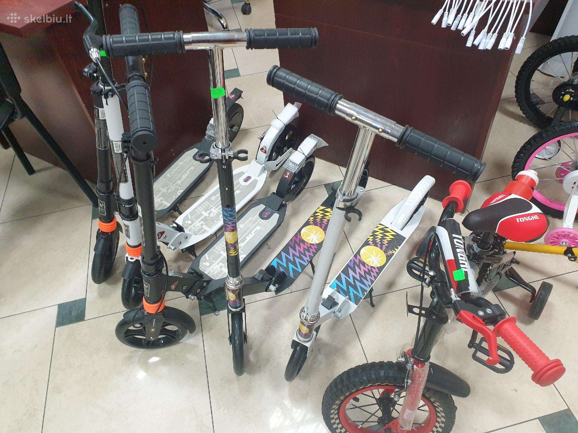 Электрический самокат Scooter
